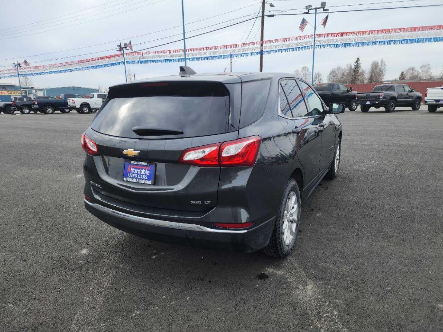 2020 BLACK CHEVROLET EQUINOX LT (2GNAXUEV9L6) with an 1.5L engine, Automatic transmission, located at 2525 S. Cushman, Fairbanks, AK, 99701, (907) 452-5707, 64.824036, -147.712311 - Photo#3