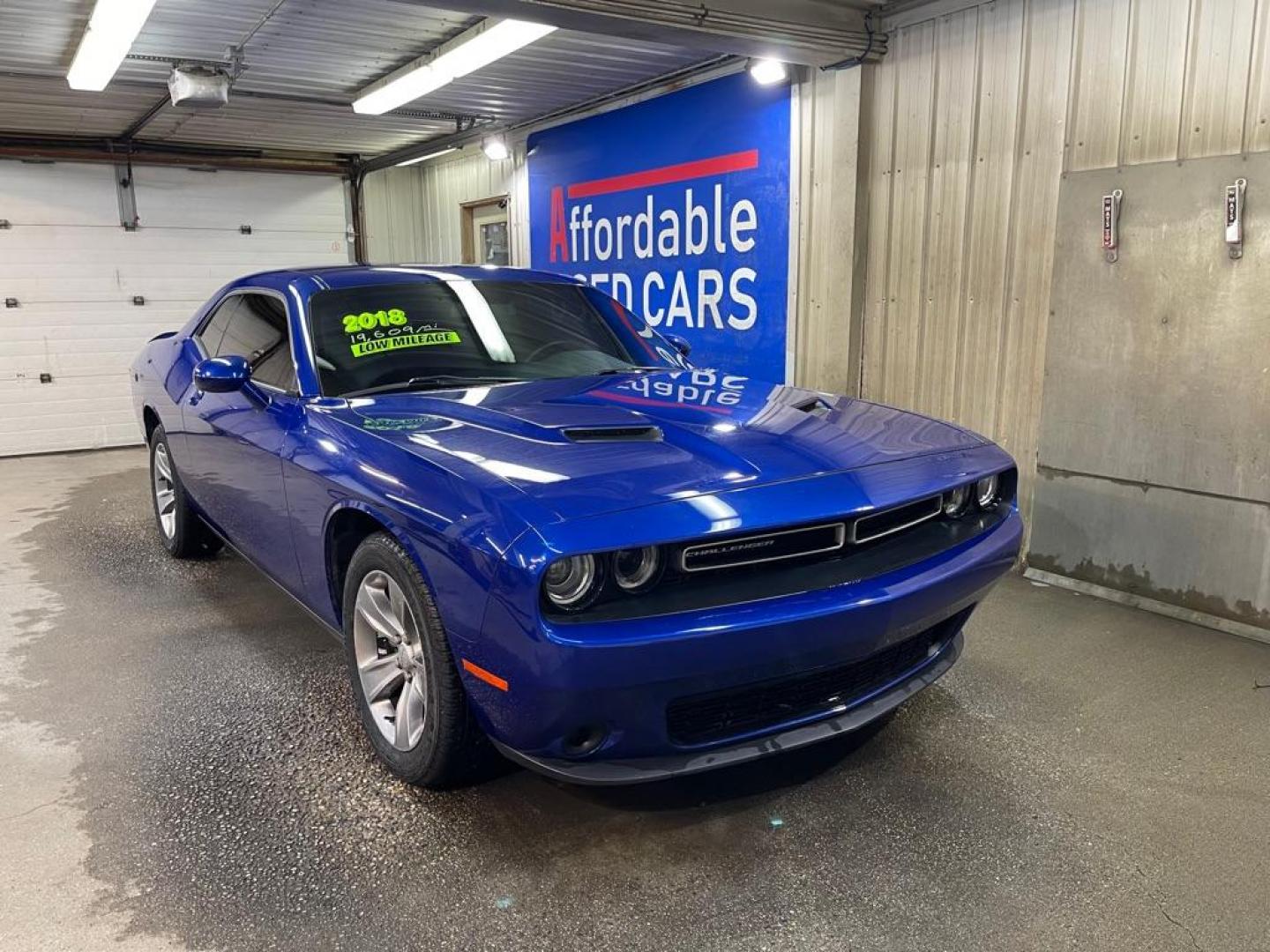 2018 BLUE DODGE CHALLENGER SXT (2C3CDZAG3JH) with an 3.6L engine, Automatic transmission, located at 2525 S. Cushman, Fairbanks, AK, 99701, (907) 452-5707, 64.824036, -147.712311 - Photo#0