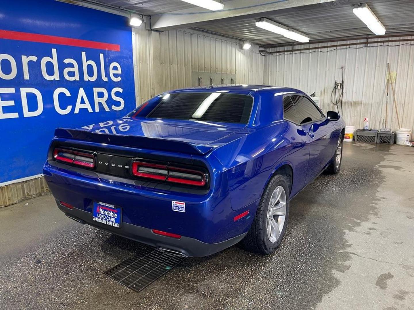 2018 BLUE DODGE CHALLENGER SXT (2C3CDZAG3JH) with an 3.6L engine, Automatic transmission, located at 2525 S. Cushman, Fairbanks, AK, 99701, (907) 452-5707, 64.824036, -147.712311 - Photo#2