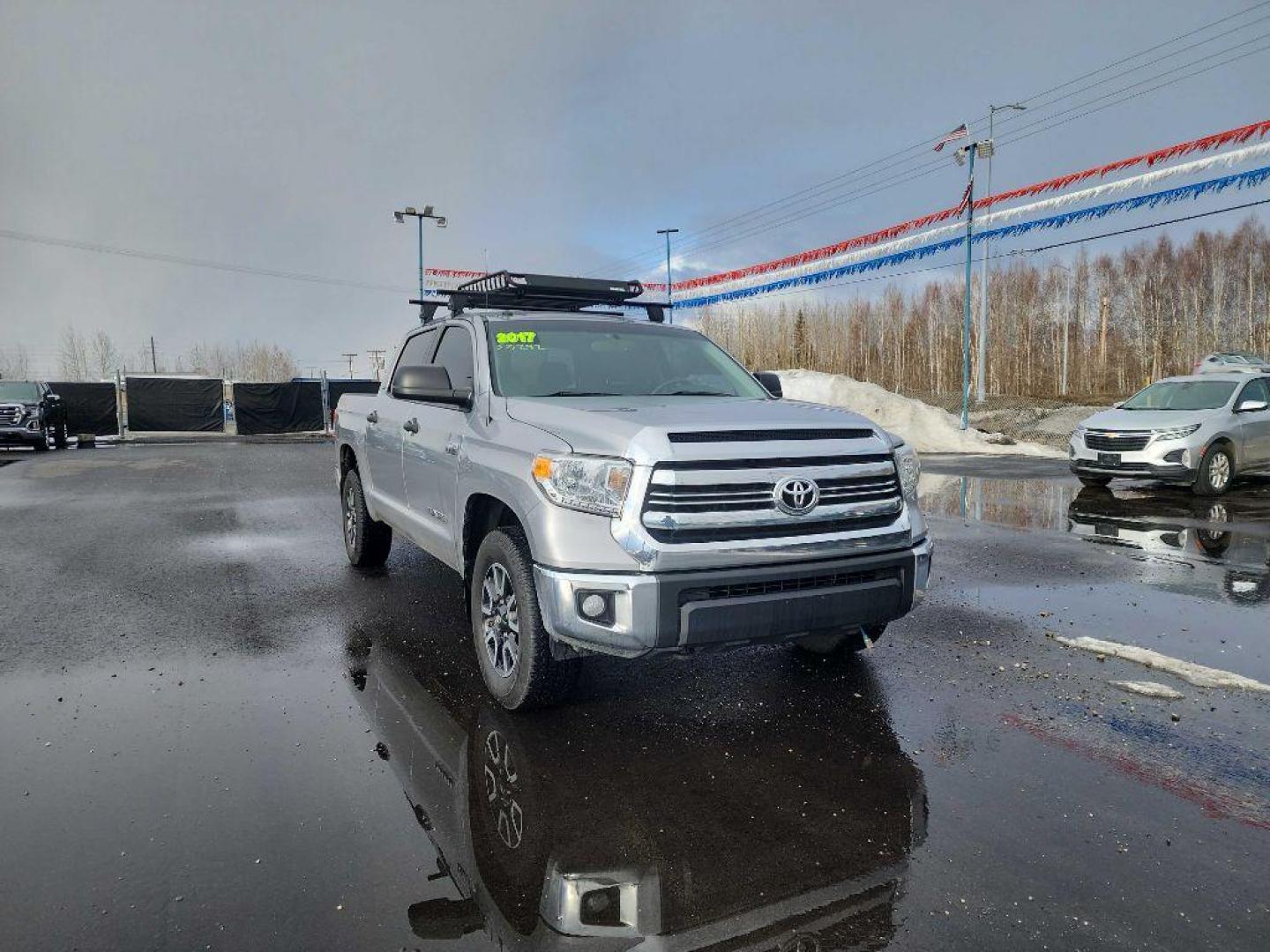 2017 SILVER TOYOTA TUNDRA CREWMAX SR5 (5TFDY5F13HX) with an 5.7L engine, Automatic transmission, located at 2525 S. Cushman, Fairbanks, AK, 99701, (907) 452-5707, 64.824036, -147.712311 - Photo#1