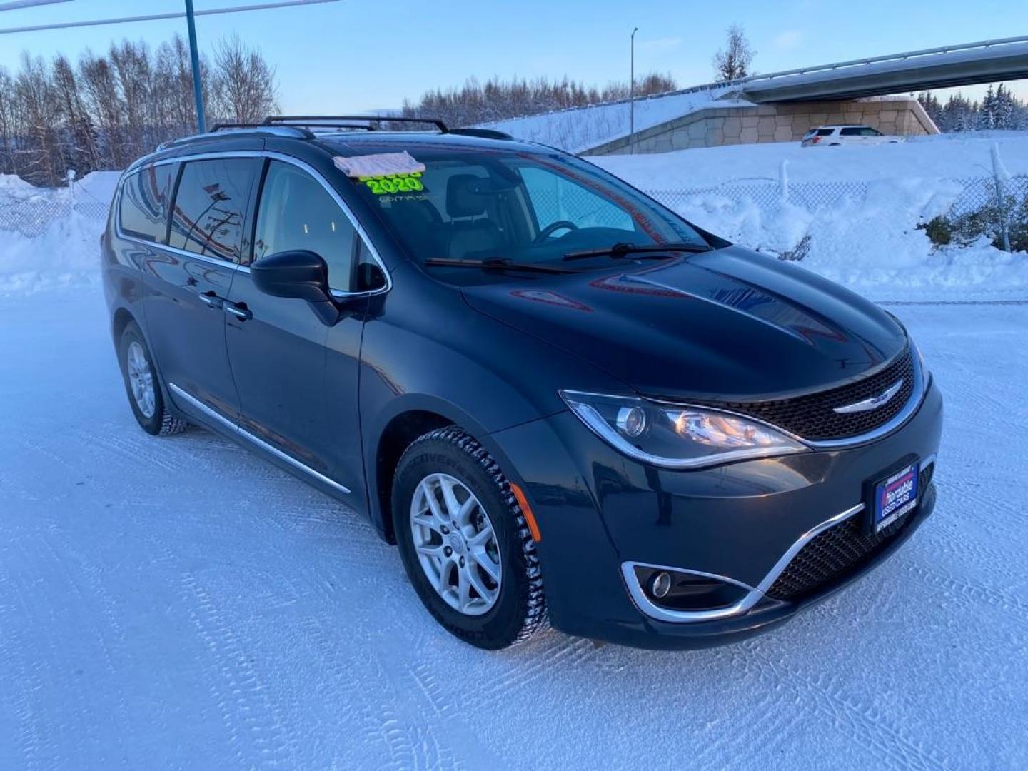 2020 BLACK CHRYSLER PACIFICA TOURING L (2C4RC1BGXLR) with an 3.6L engine, Automatic transmission, located at 2525 S. Cushman, Fairbanks, AK, 99701, (907) 452-5707, 64.824036, -147.712311 - Photo#1