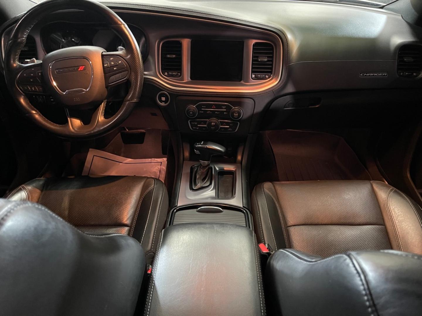 2020 SILVER DODGE CHARGER SXT (2C3CDXJG3LH) with an 3.6L engine, Automatic transmission, located at 2525 S. Cushman, Fairbanks, AK, 99701, (907) 452-5707, 64.824036, -147.712311- Photo#5