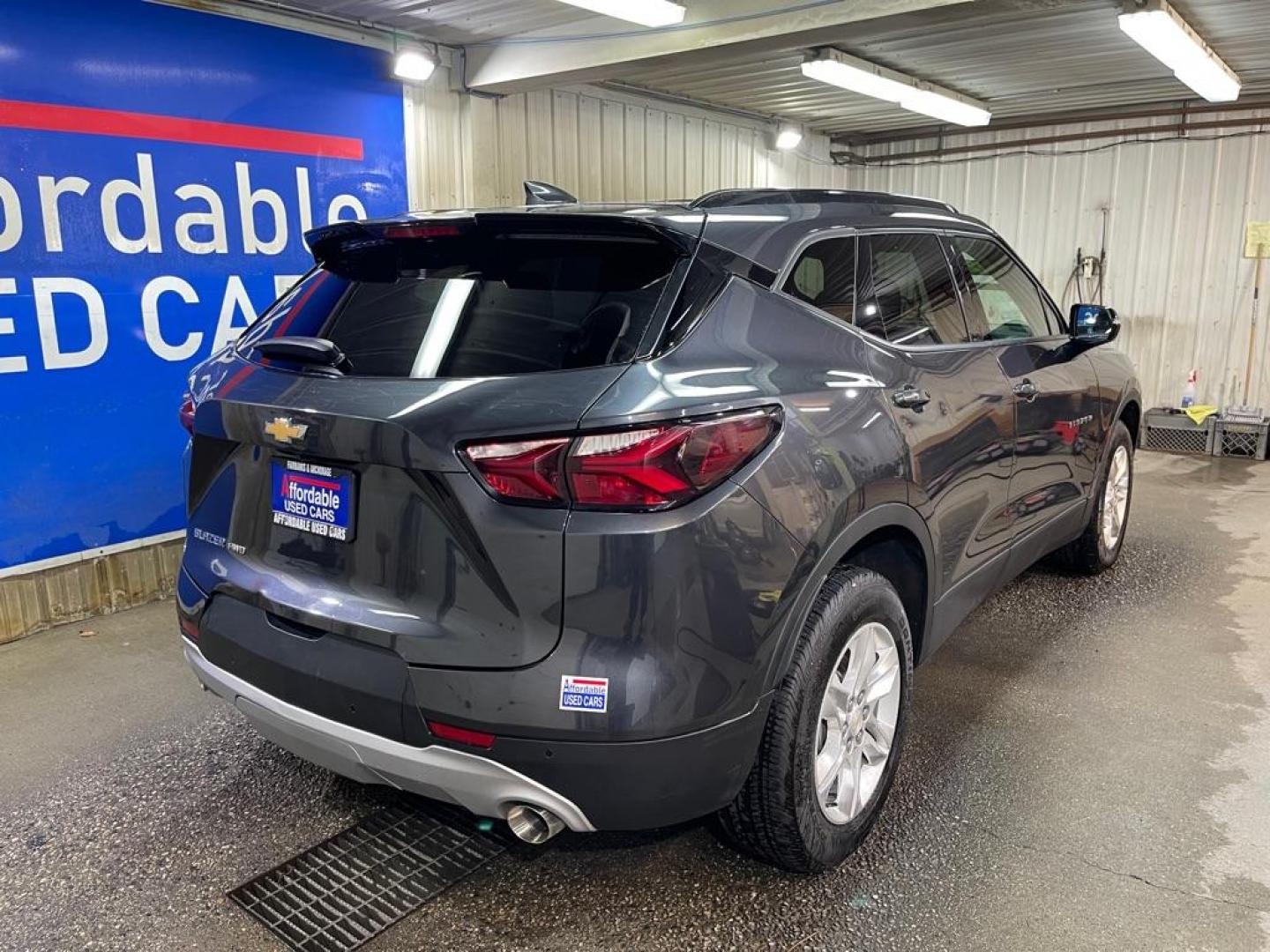 2022 GRAY CHEVROLET BLAZER 2LT (3GNKBHR42NS) with an 2.0L engine, Automatic transmission, located at 2525 S. Cushman, Fairbanks, AK, 99701, (907) 452-5707, 64.824036, -147.712311 - Photo#2