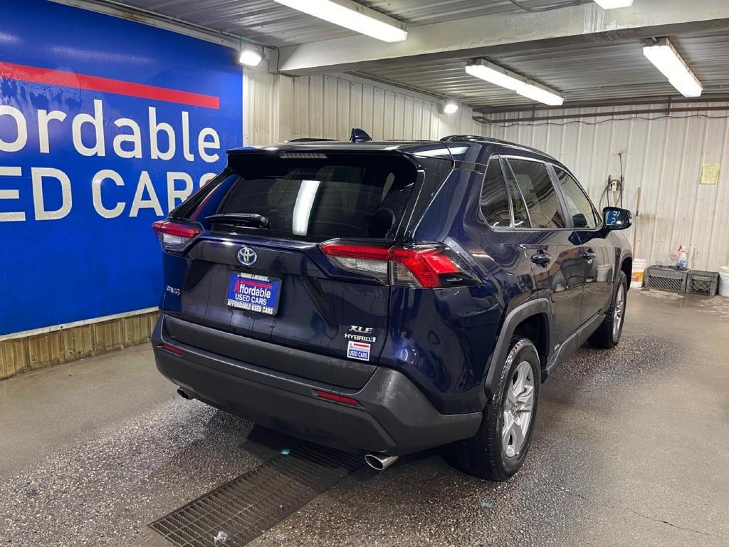 2022 BLUE TOYOTA RAV4 XLE HYBRID XLE (4T3RWRFV7NU) with an 2.5L engine, Continuously Variable transmission, located at 2525 S. Cushman, Fairbanks, AK, 99701, (907) 452-5707, 64.824036, -147.712311 - Photo#2