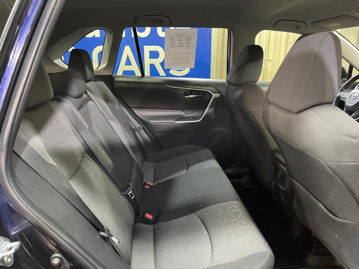 2022 BLUE TOYOTA RAV4 XLE HYBRID XLE (4T3RWRFV7NU) with an 2.5L engine, Continuously Variable transmission, located at 2525 S. Cushman, Fairbanks, AK, 99701, (907) 452-5707, 64.824036, -147.712311 - Photo#4