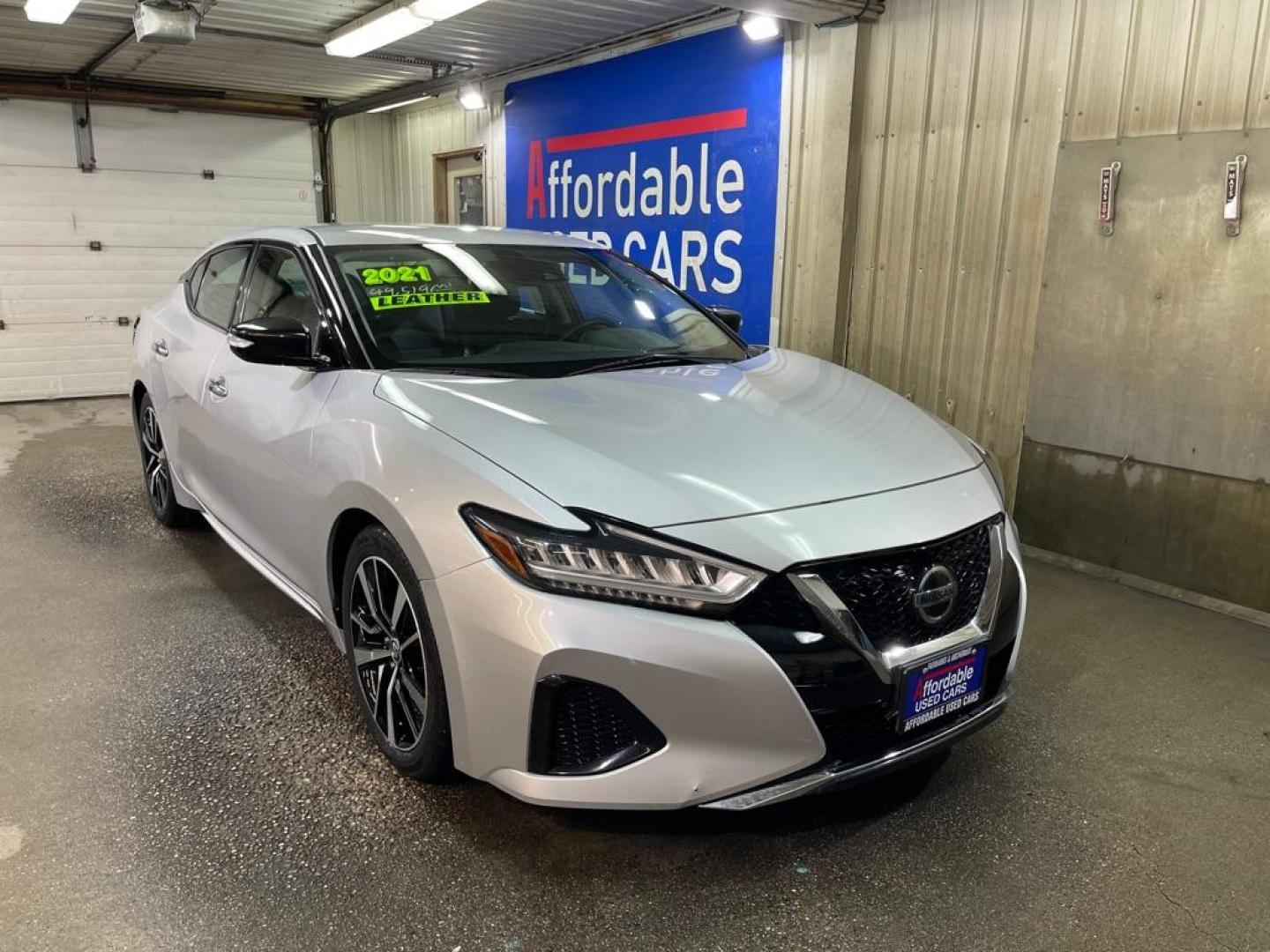 2021 SILVER NISSAN MAXIMA SV (1N4AA6CV0MC) with an 3.5L engine, Continuously Variable transmission, located at 2525 S. Cushman, Fairbanks, AK, 99701, (907) 452-5707, 64.824036, -147.712311 - Photo#0