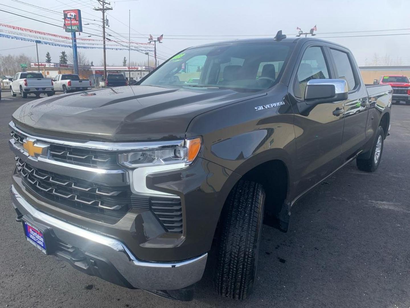 2023 BRONZE CHEVROLET SILVERADO 1500 LT (1GCUDDED3PZ) with an 5.3L engine, Automatic transmission, located at 2525 S. Cushman, Fairbanks, AK, 99701, (907) 452-5707, 64.824036, -147.712311 - Photo#1