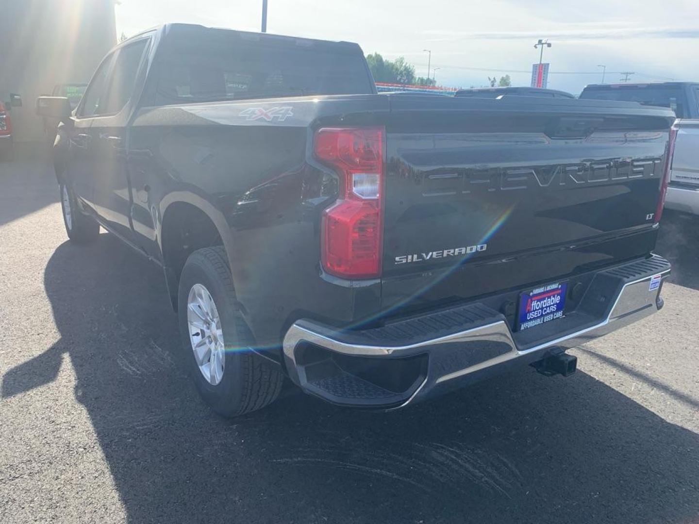 2023 BLACK CHEVROLET SILVERADO 1500 LT (3GCUDDED4PG) with an 5.3L engine, Automatic transmission, located at 2525 S. Cushman, Fairbanks, AK, 99701, (907) 452-5707, 64.824036, -147.712311 - Photo#3