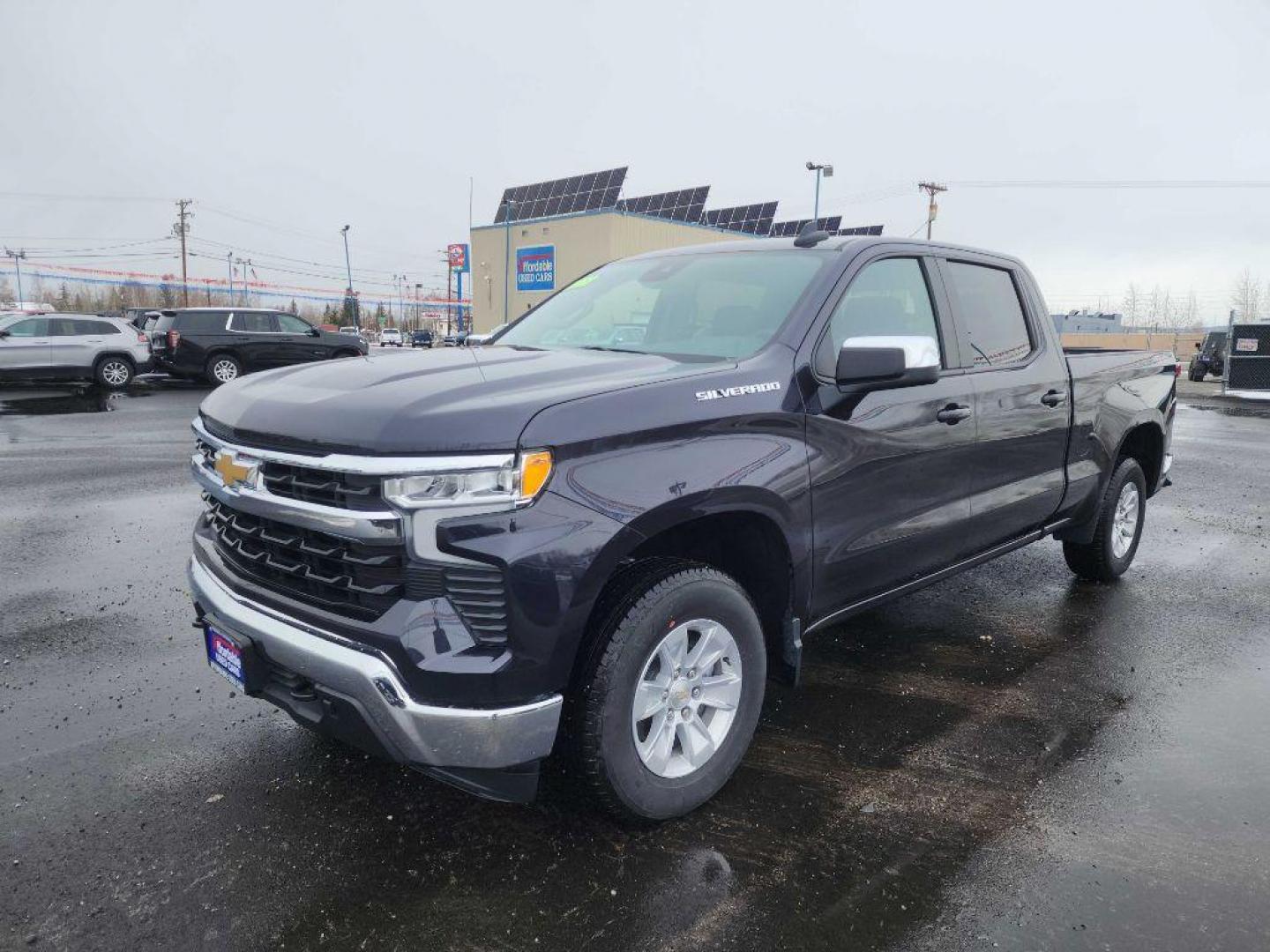 2023 BLACK CHEVROLET SILVERADO 1500 LT (3GCUDDEDXPG) with an 5.3L engine, Automatic transmission, located at 2525 S. Cushman, Fairbanks, AK, 99701, (907) 452-5707, 64.824036, -147.712311 - Photo#1