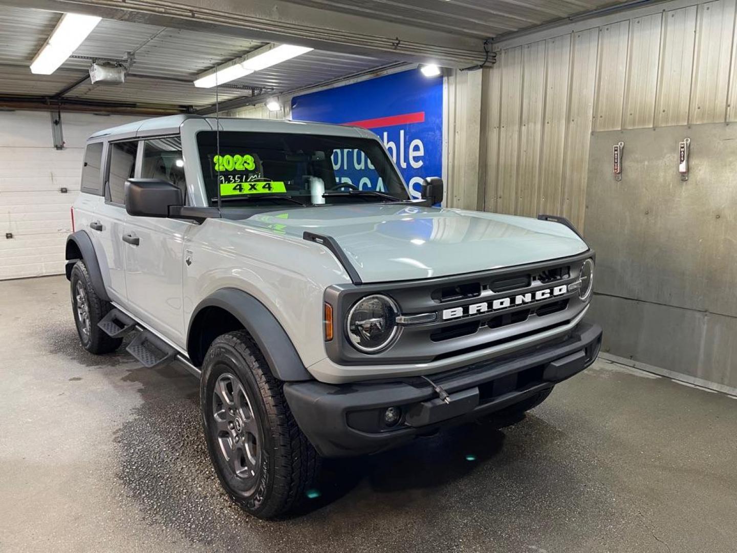 2023 GREY FORD BRONCO BASE (1FMEE5BP1PL) with an 2.7L engine, Automatic transmission, located at 2525 S. Cushman, Fairbanks, AK, 99701, (907) 452-5707, 64.824036, -147.712311 - Photo#0