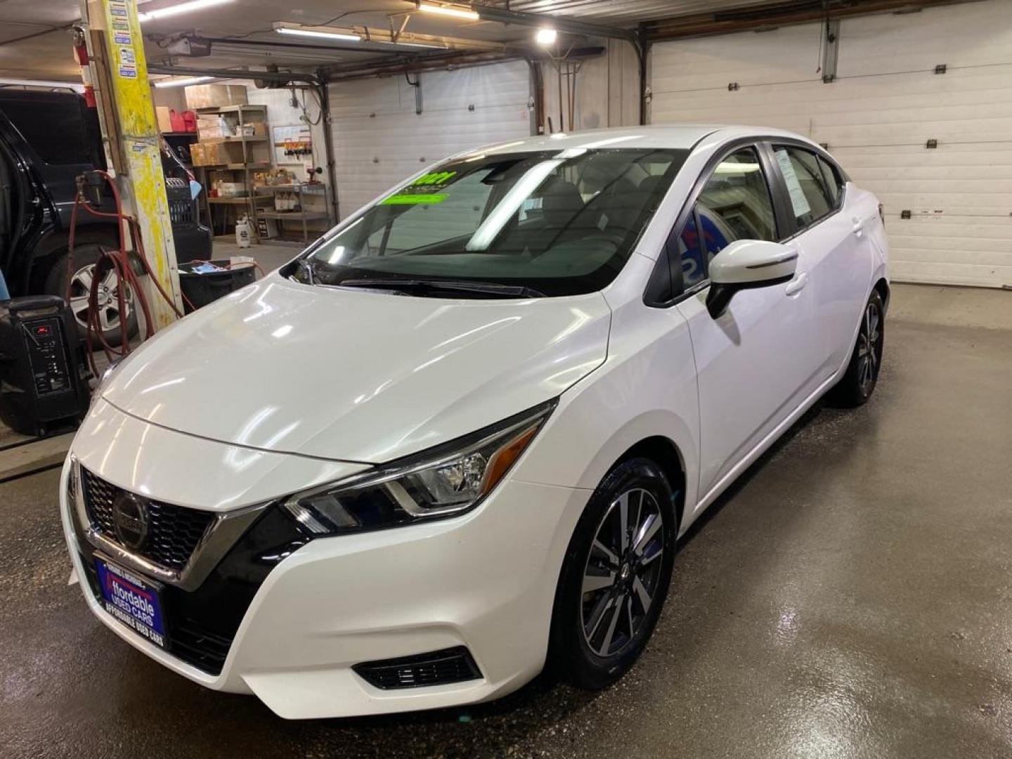 2021 WHITE NISSAN VERSA SV (3N1CN8EV0ML) with an 1.6L engine, Continuously Variable transmission, located at 2525 S. Cushman, Fairbanks, AK, 99701, (907) 452-5707, 64.824036, -147.712311 - Photo#0