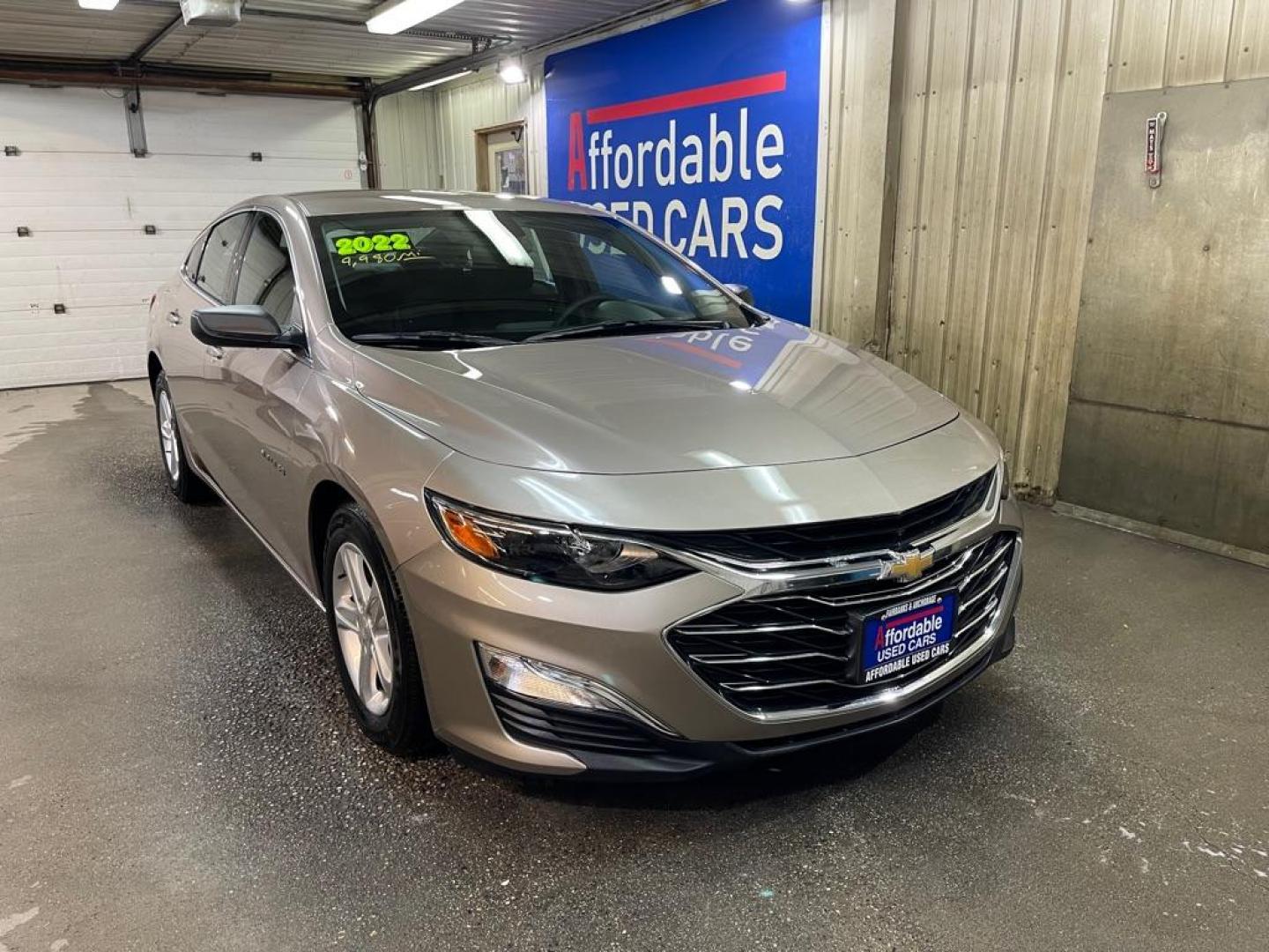 2022 SILVER CHEVROLET MALIBU LS (1G1ZB5ST1NF) with an 1.5L engine, Continuously Variable transmission, located at 2525 S. Cushman, Fairbanks, AK, 99701, (907) 452-5707, 64.824036, -147.712311 - Photo#0