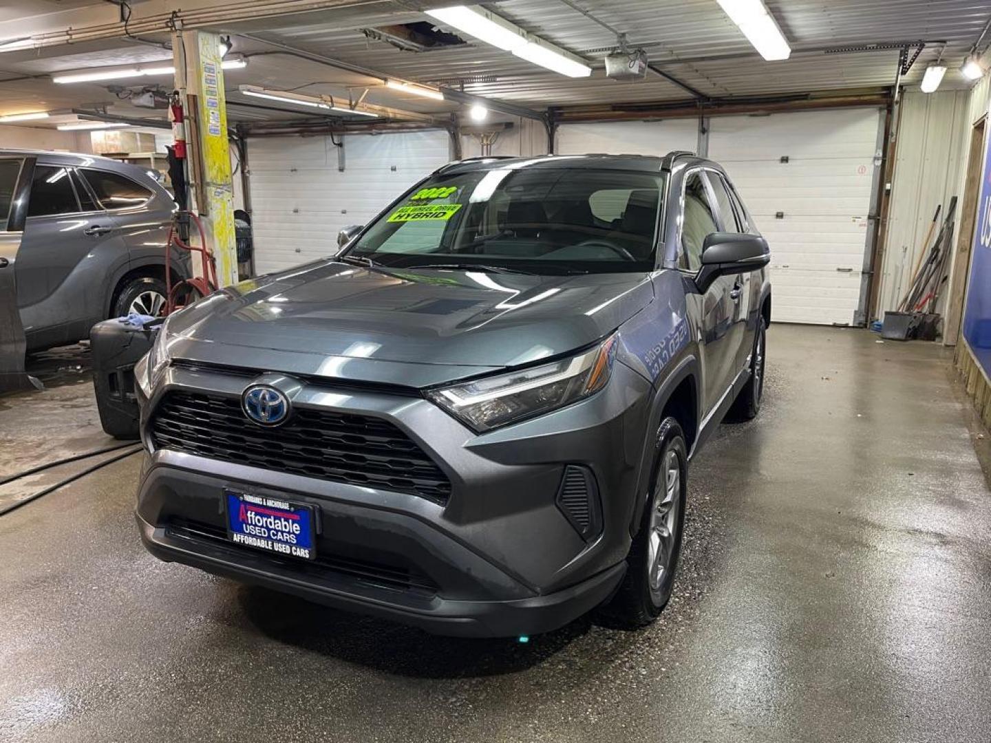 2022 GRAY TOYOTA RAV4 XLE HYBRID XLE (4T3RWRFV4NU) with an 2.5L engine, Continuously Variable transmission, located at 2525 S. Cushman, Fairbanks, AK, 99701, (907) 452-5707, 64.824036, -147.712311 - Photo#1