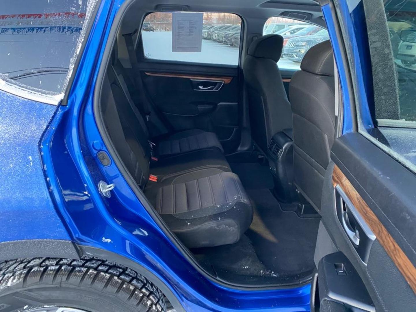 2021 BLUE HONDA CR-V EX (7FARW2H52ME) with an 1.5L engine, Continuously Variable transmission, located at 2525 S. Cushman, Fairbanks, AK, 99701, (907) 452-5707, 64.824036, -147.712311 - Photo#5