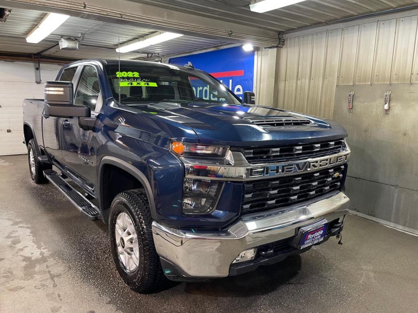 2022 BLUE CHEVROLET SILVERADO 2500 HEAVY DUTY LT (1GC4YNE76NF) with an 6.6L engine, Automatic transmission, located at 2525 S. Cushman, Fairbanks, AK, 99701, (907) 452-5707, 64.824036, -147.712311 - Photo#0