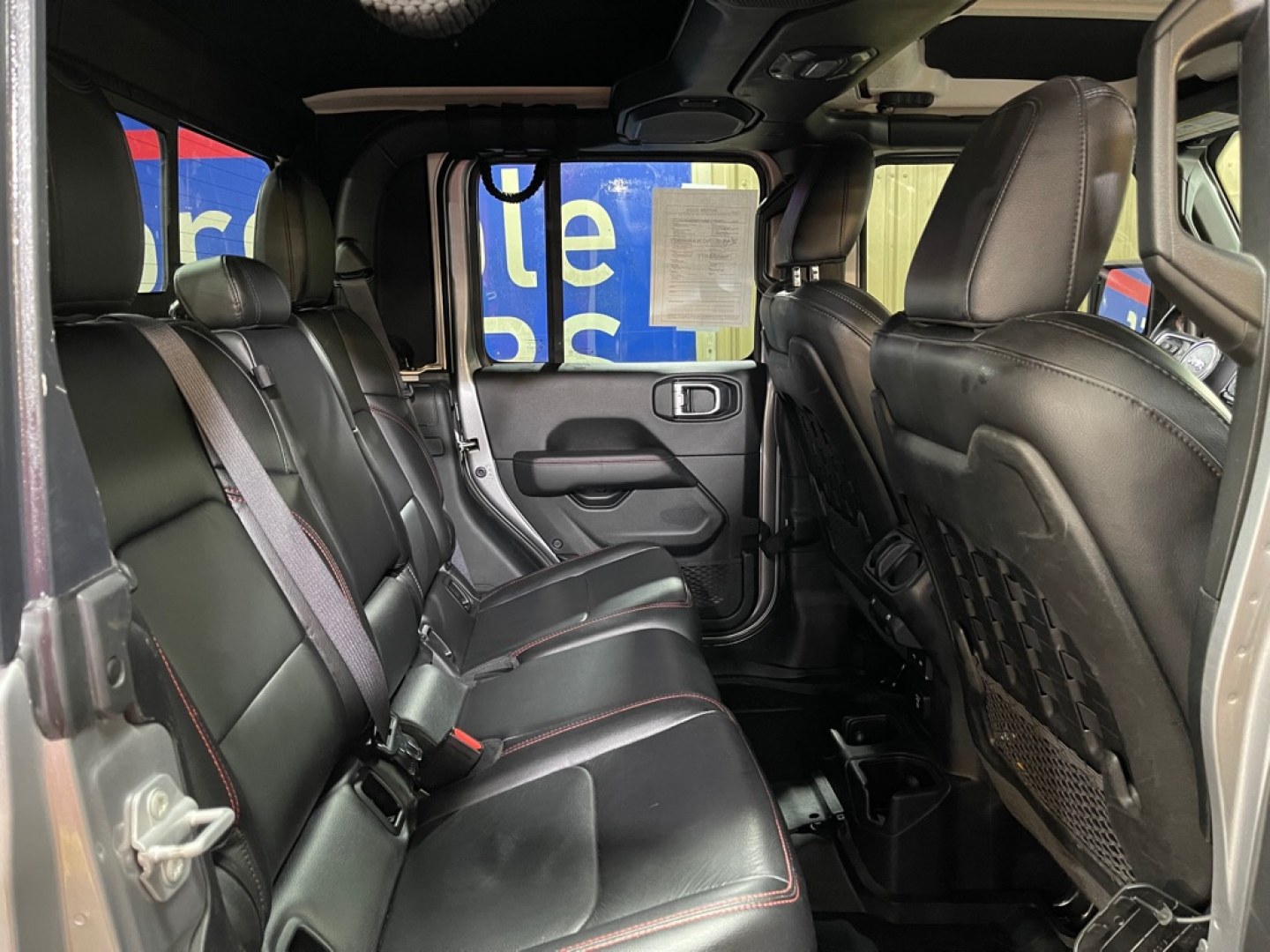 2020 GRAY JEEP GLADIATOR LAUNCH EDITION (1C6JJTBG6LL) with an 3.6L engine, Automatic transmission, located at 2525 S. Cushman, Fairbanks, AK, 99701, (907) 452-5707, 64.824036, -147.712311- Photo#4