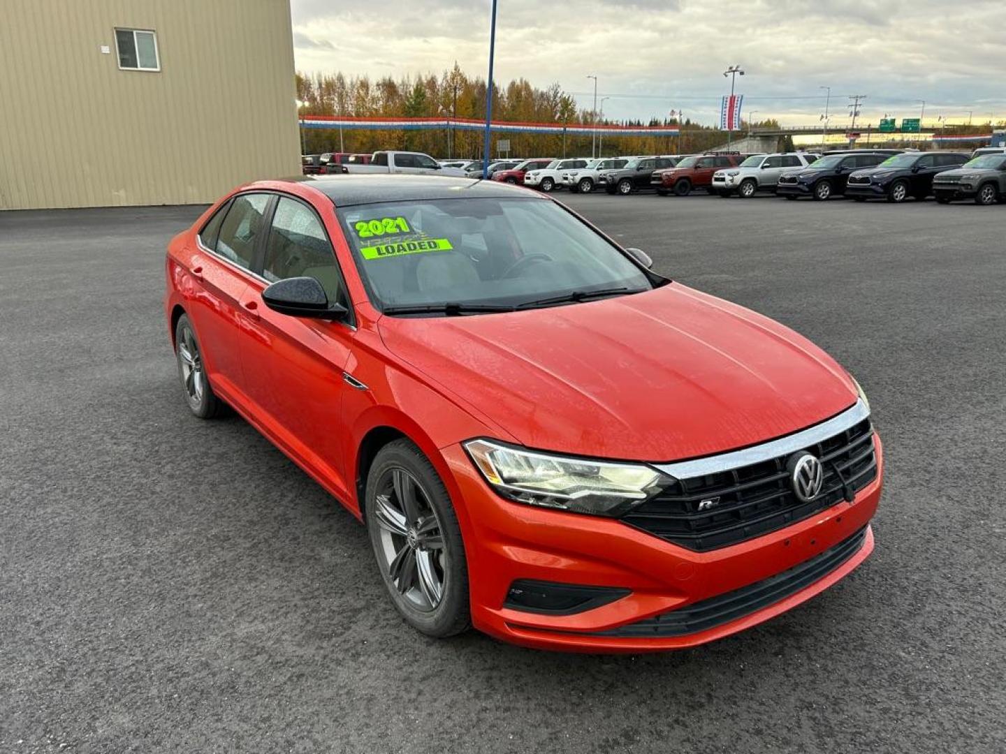 2021 ORANGE VOLKSWAGEN JETTA R-LINE S (3VWC57BUXMM) with an 1.4L engine, Automatic transmission, located at 2525 S. Cushman, Fairbanks, AK, 99701, (907) 452-5707, 64.824036, -147.712311 - Photo#1