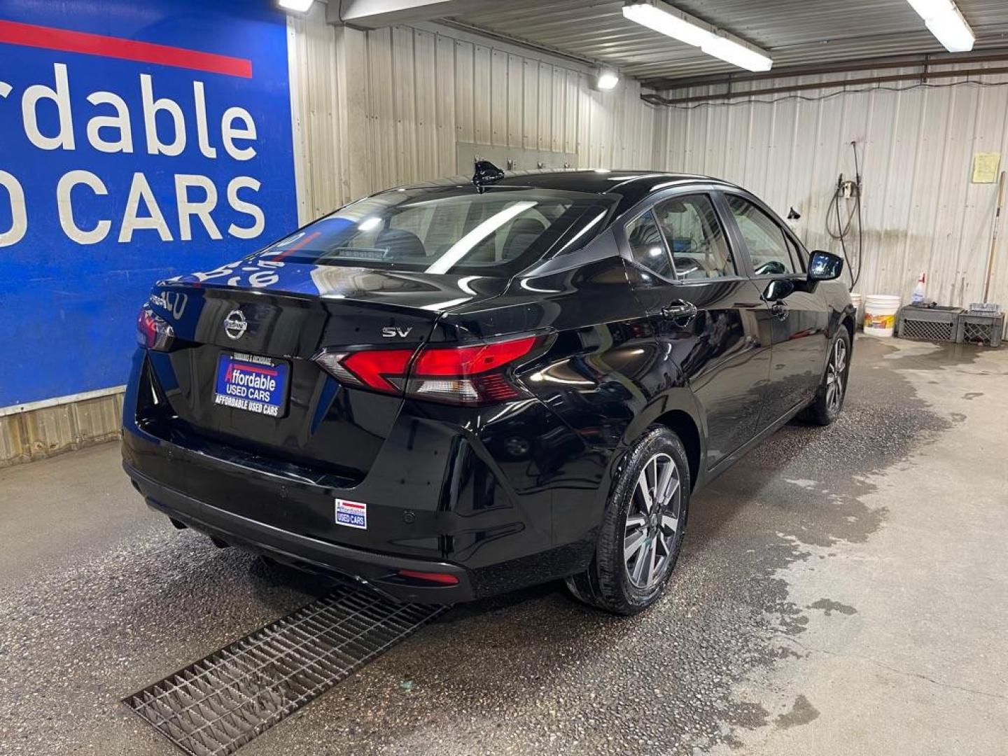 2021 BLACK NISSAN VERSA SV (3N1CN8EV6ML) with an 1.6L engine, Continuously Variable transmission, located at 2525 S. Cushman, Fairbanks, AK, 99701, (907) 452-5707, 64.824036, -147.712311 - Photo#2