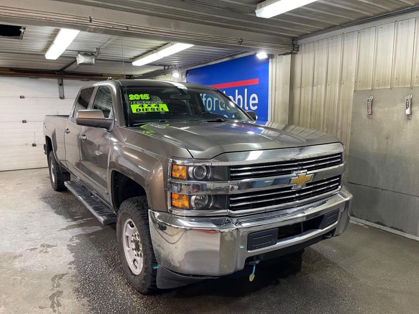 2015 TAN CHEVROLET SILVERADO 2500 HEAVY DUTY LT (1GC1KVE81FF) with an 6.6L engine, Automatic transmission, located at 2525 S. Cushman, Fairbanks, AK, 99701, (907) 452-5707, 64.824036, -147.712311 - Photo#0