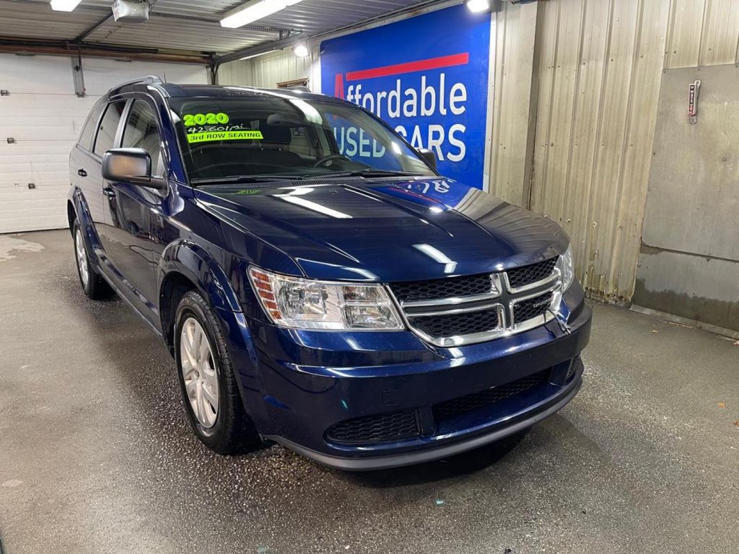 2020 BLUE DODGE JOURNEY SE (3C4PDCAB2LT) with an 2.4L engine, Automatic transmission, located at 2525 S. Cushman, Fairbanks, AK, 99701, (907) 452-5707, 64.824036, -147.712311 - Photo#0