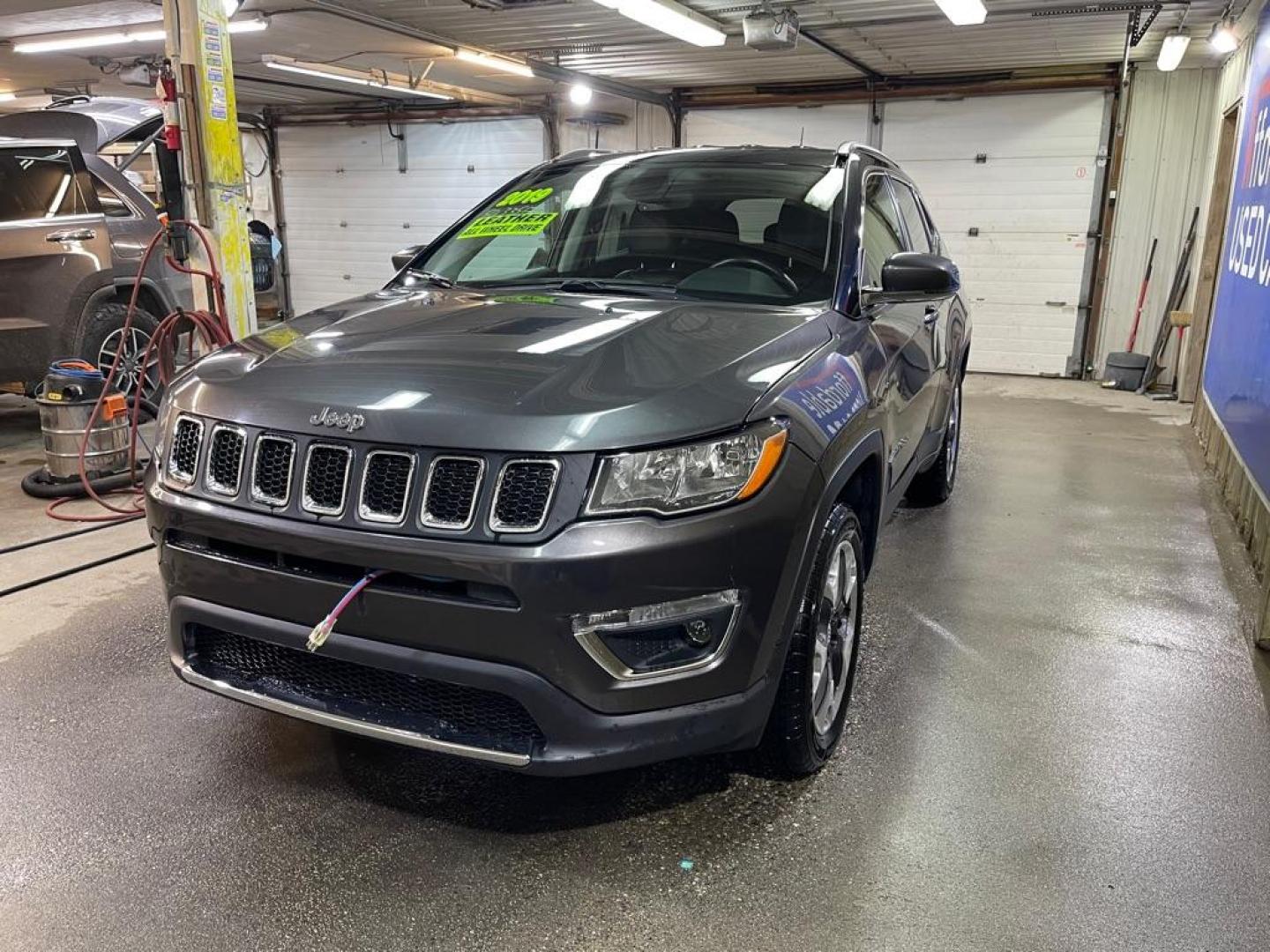 2019 RED JEEP CHEROKEE LATITUDE (1C4PJMCB2KD) with an 2.4L engine, Automatic transmission, located at 2525 S. Cushman, Fairbanks, AK, 99701, (907) 452-5707, 64.824036, -147.712311 - Photo#6