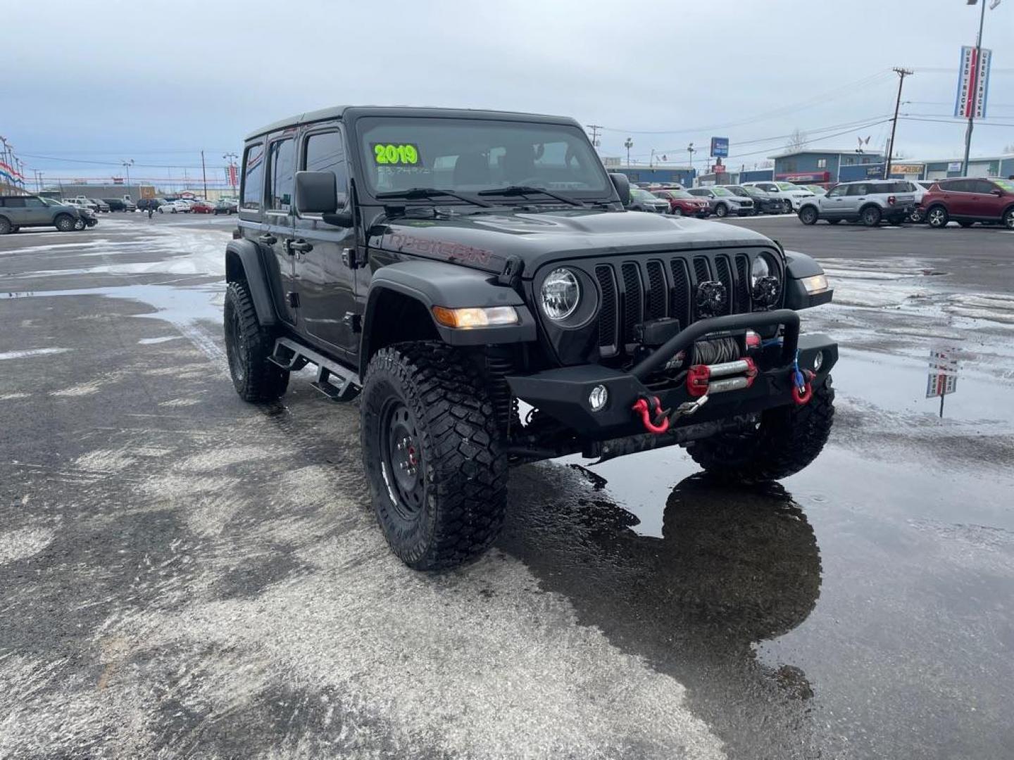 2019 BLACK JEEP WRANGLER UNLIMI RUBICON (1C4HJXFN9KW) with an 2.0L engine, Automatic transmission, located at 2525 S. Cushman, Fairbanks, AK, 99701, (907) 452-5707, 64.824036, -147.712311 - Photo#0