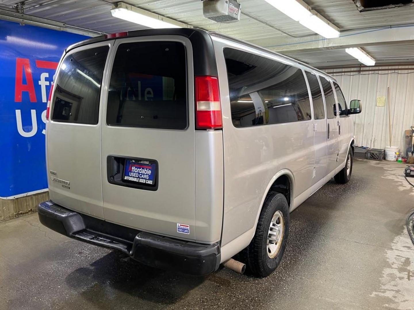 2011 SILVER CHEVROLET EXPRESS G3500 LS (1GAZGZFG3B1) with an 6.0L engine, Automatic transmission, located at 2525 S. Cushman, Fairbanks, AK, 99701, (907) 452-5707, 64.824036, -147.712311 - Photo#2