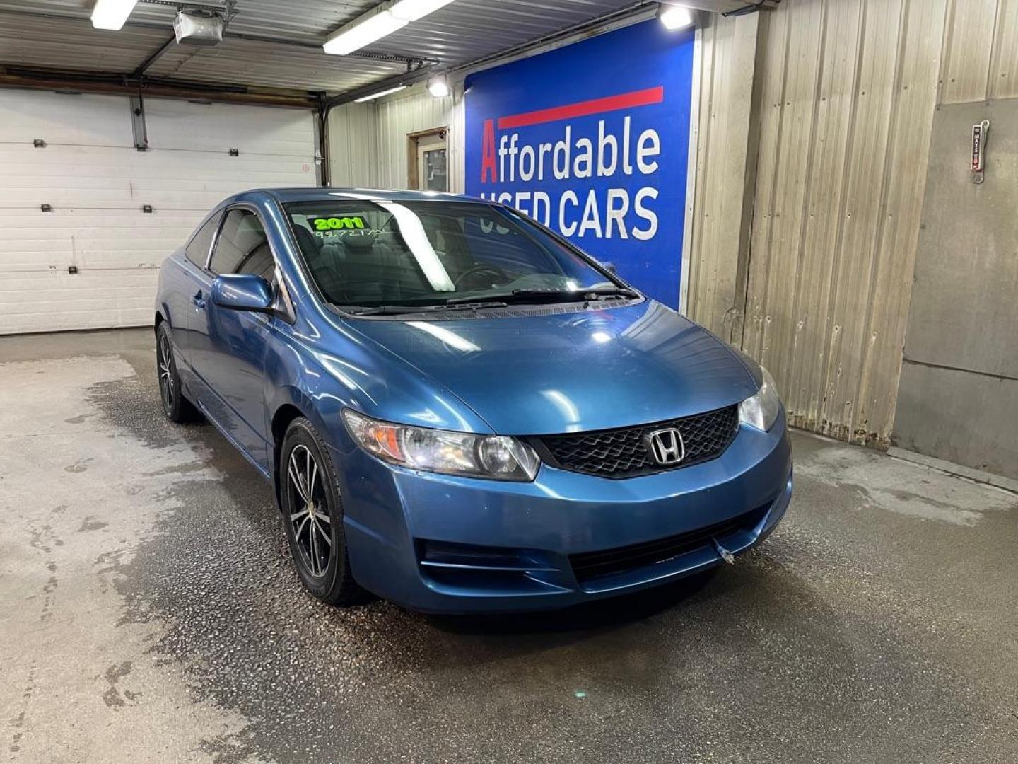 2011 BLUE HONDA CIVIC LX (2HGFG1B60BH) with an 1.8L engine, Automatic transmission, located at 2525 S. Cushman, Fairbanks, AK, 99701, (907) 452-5707, 64.824036, -147.712311 - Photo#0