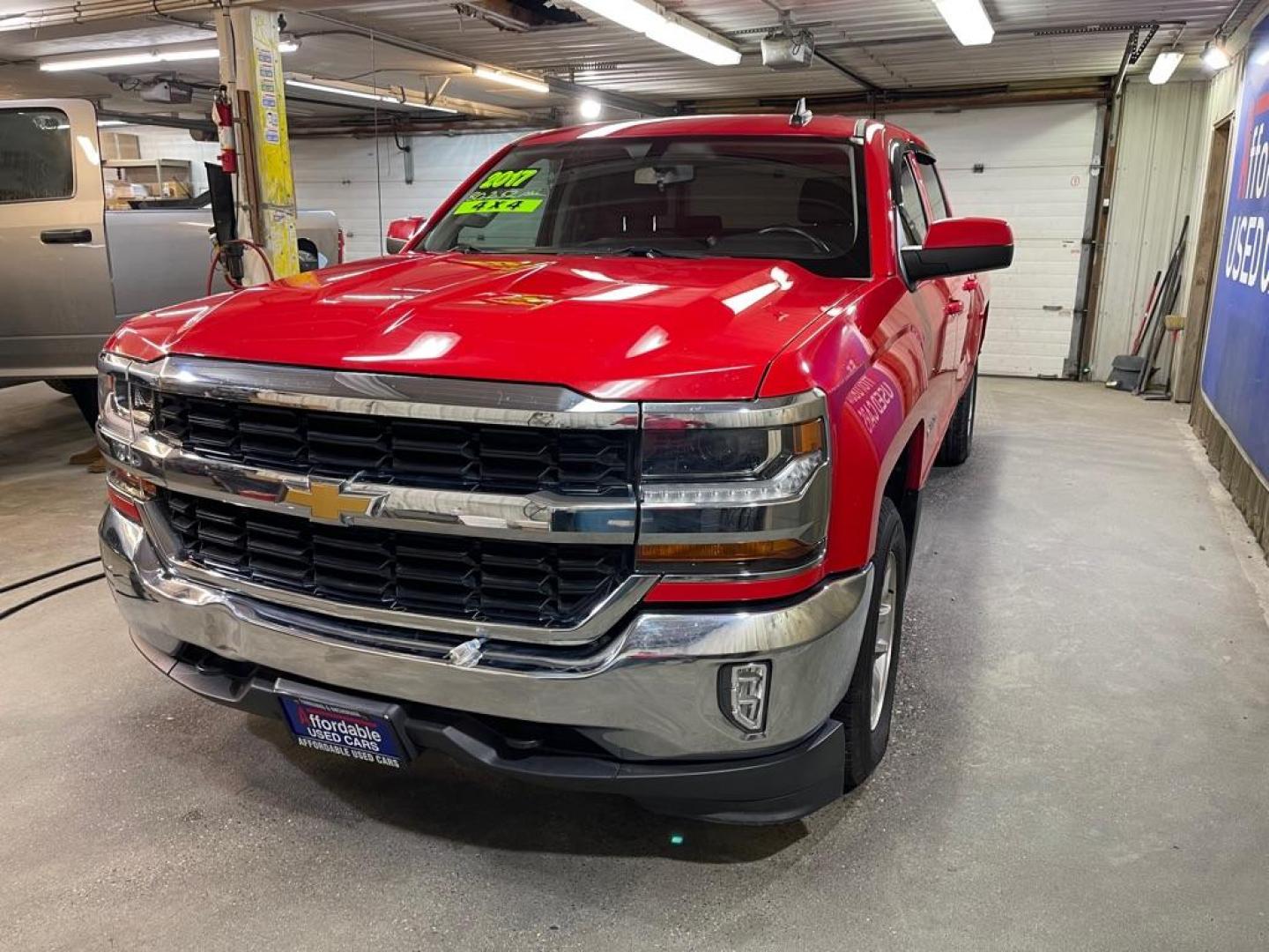 2017 RED CHEVROLET SILVERADO 1500 LT (3GCUKREC4HG) with an 5.3L engine, Automatic transmission, located at 2525 S. Cushman, Fairbanks, AK, 99701, (907) 452-5707, 64.824036, -147.712311 - Photo#1