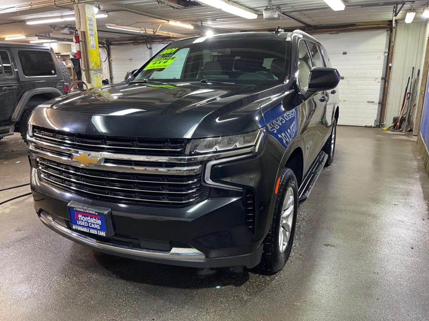 2021 BLACK CHEVROLET TAHOE 1500 LT (1GNSKNKD2MR) with an 5.3L engine, Automatic transmission, located at 2525 S. Cushman, Fairbanks, AK, 99701, (907) 452-5707, 64.824036, -147.712311 - Photo#1