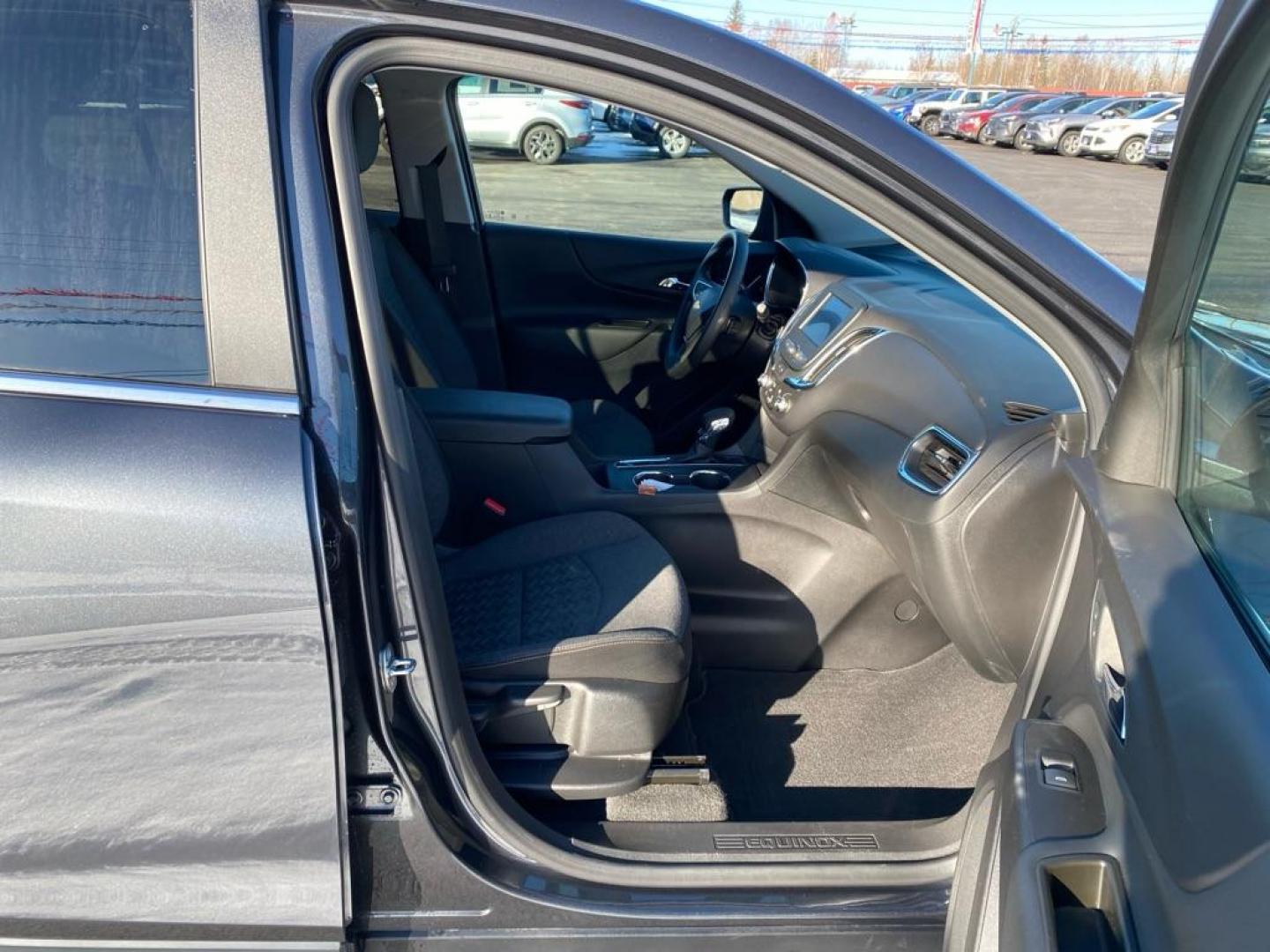 2023 GRAY CHEVROLET EQUINOX LT (3GNAXUEGXPS) with an 1.5L engine, Automatic transmission, located at 2525 S. Cushman, Fairbanks, AK, 99701, (907) 452-5707, 64.824036, -147.712311 - Photo#4