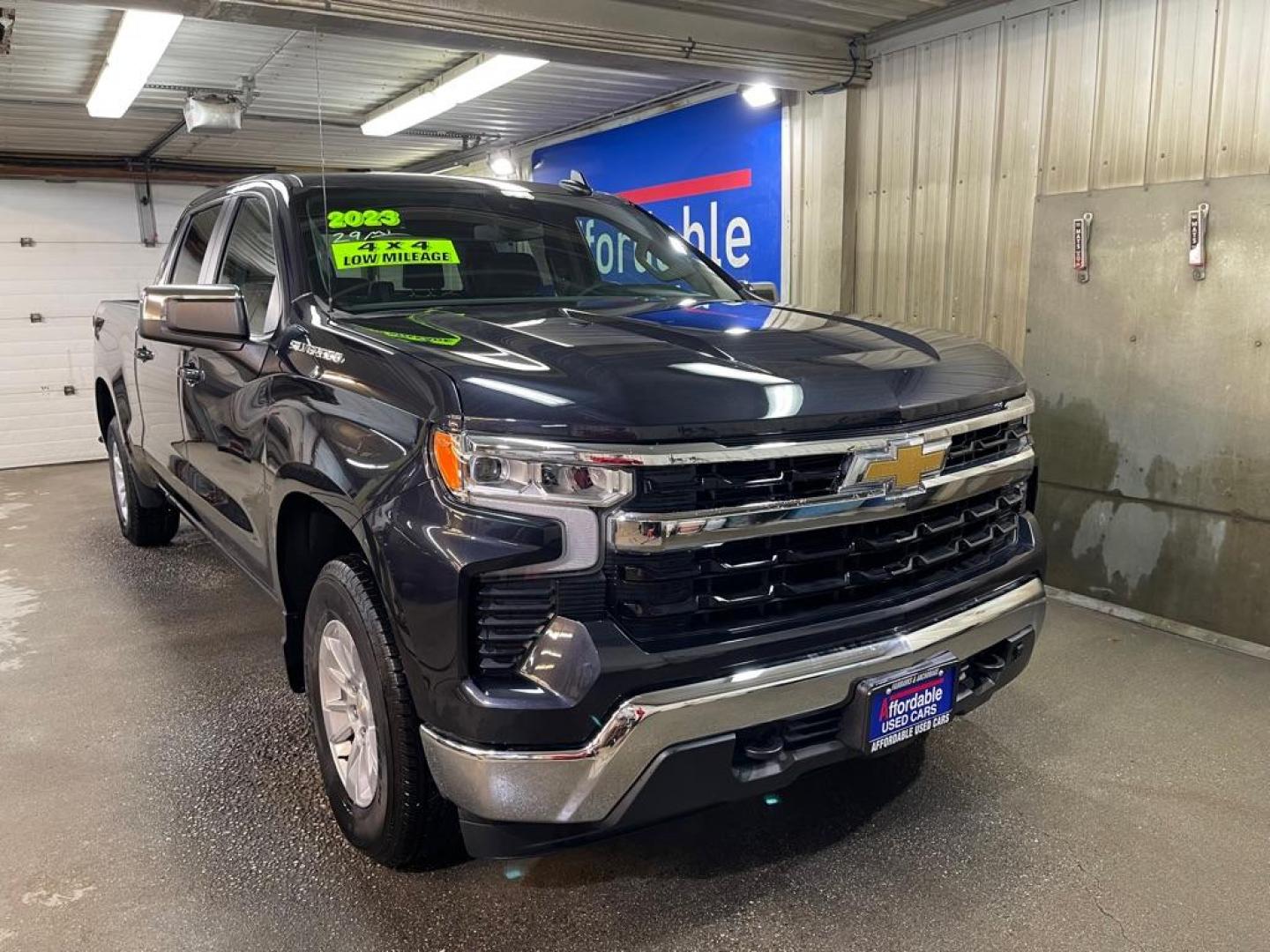 2023 GRAY CHEVROLET SILVERADO 1500 LT (3GCUDDED4PG) with an 5.3L engine, Automatic transmission, located at 2525 S. Cushman, Fairbanks, AK, 99701, (907) 452-5707, 64.824036, -147.712311 - Photo#0