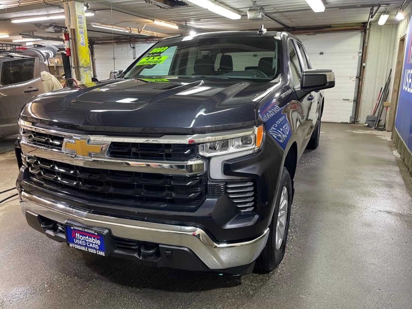 2023 GRAY CHEVROLET SILVERADO 1500 LT (3GCUDDED4PG) with an 5.3L engine, Automatic transmission, located at 2525 S. Cushman, Fairbanks, AK, 99701, (907) 452-5707, 64.824036, -147.712311 - Photo#1