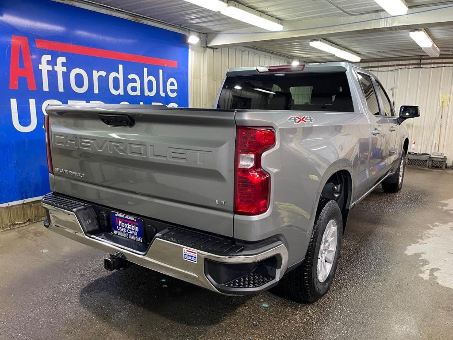 2023 SILVER CHEVROLET SILVERADO 1500 LT (3GCUDDED2PG) with an 5.3L engine, Automatic transmission, located at 2525 S. Cushman, Fairbanks, AK, 99701, (907) 452-5707, 64.824036, -147.712311 - Photo#2