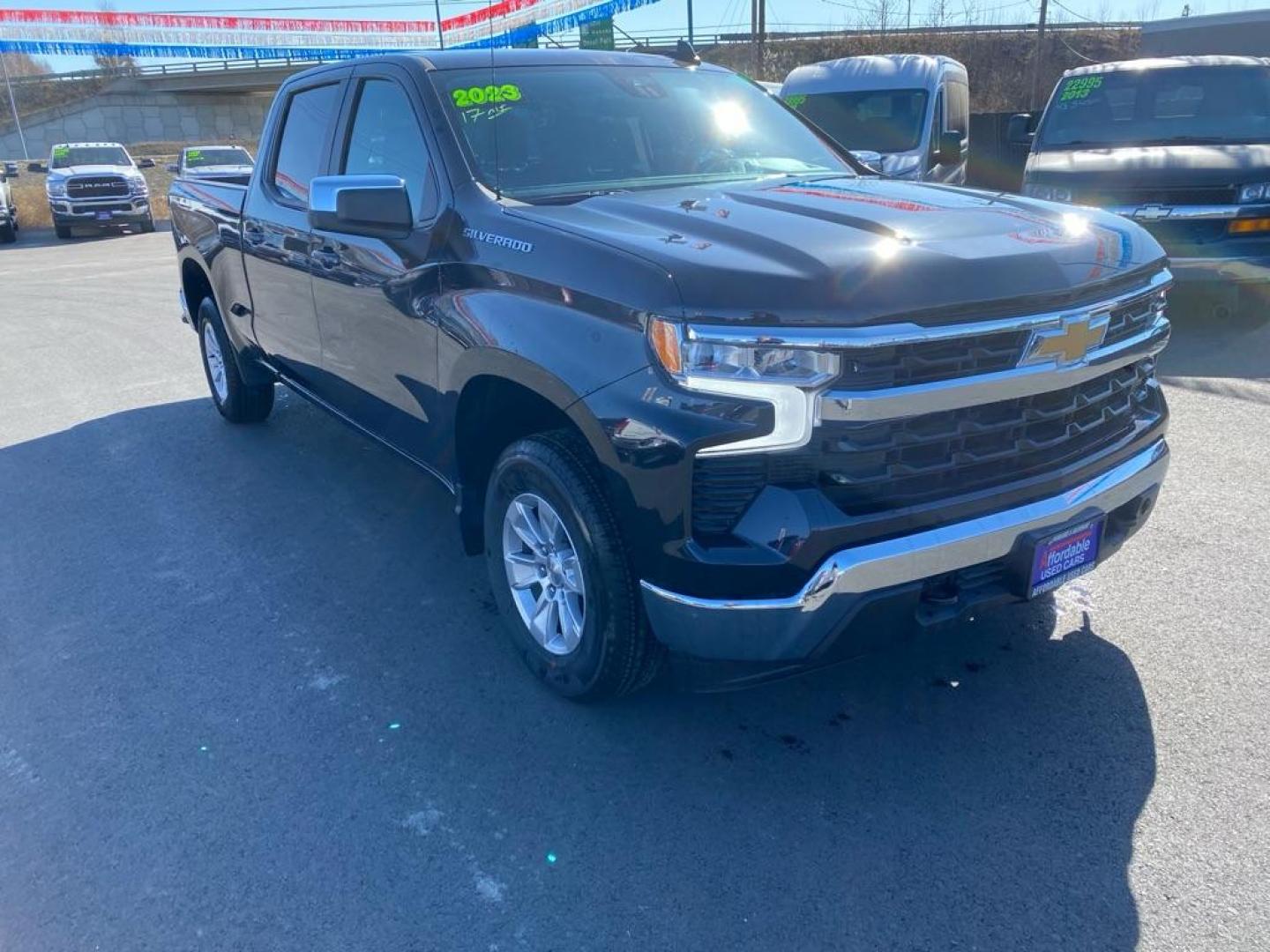 2023 GRAY CHEVROLET SILVERADO 1500 LT (1GCUDDED2PZ) with an 5.3L engine, Automatic transmission, located at 2525 S. Cushman, Fairbanks, AK, 99701, (907) 452-5707, 64.824036, -147.712311 - Photo#1