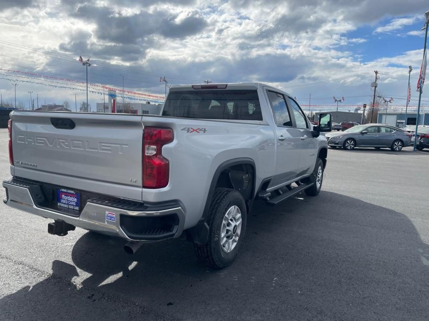 2023 SILVER CHEVROLET SILVERADO 2500 HEAVY DUTY LT (2GC4YNE75P1) with an 6.6L engine, Automatic transmission, located at 2525 S. Cushman, Fairbanks, AK, 99701, (907) 452-5707, 64.824036, -147.712311 - Photo#3