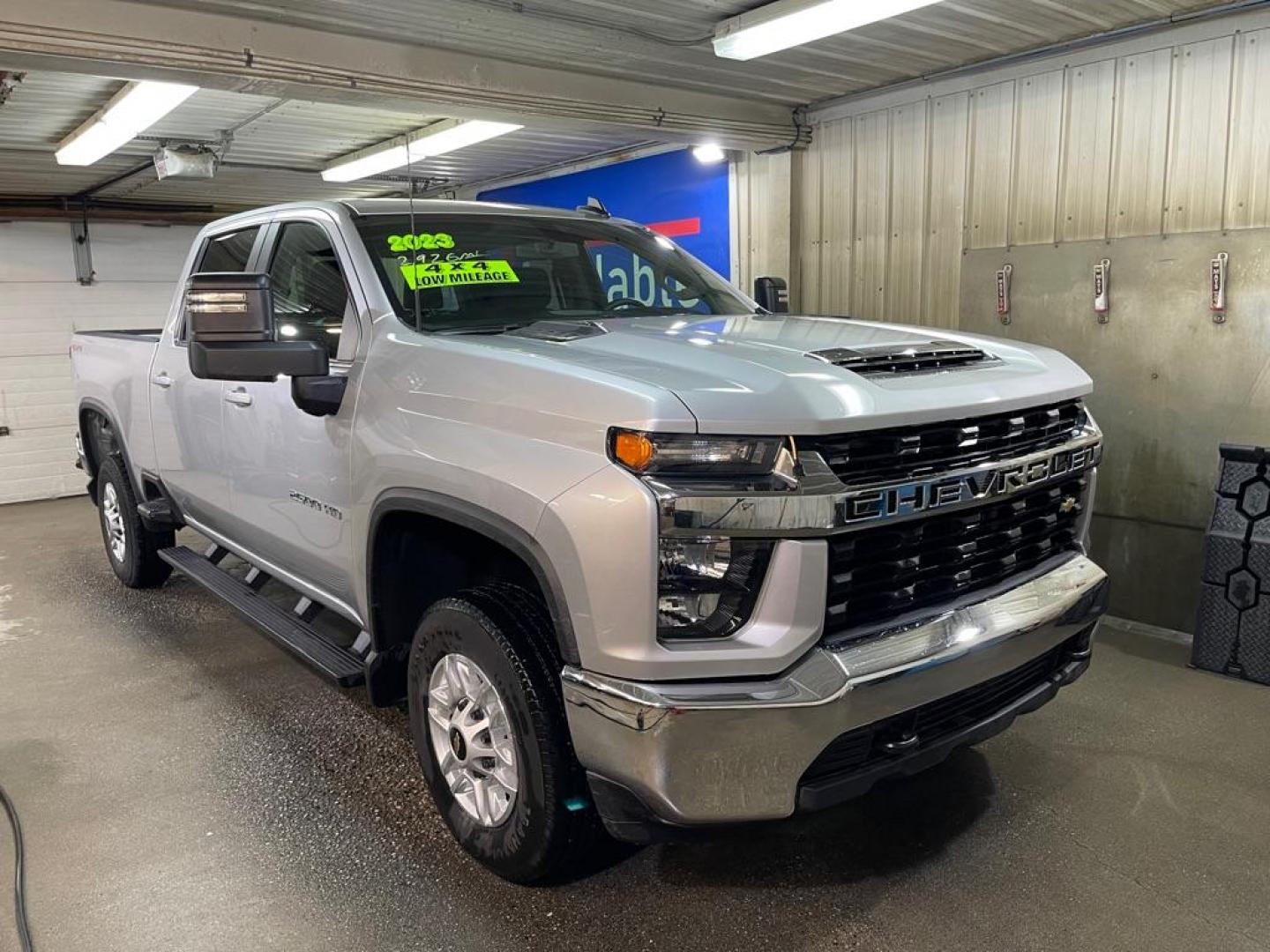 2023 SILVER CHEVROLET SILVERADO 2500 HEAVY DUTY LT (2GC4YNE77P1) with an 6.6L engine, Automatic transmission, located at 2525 S. Cushman, Fairbanks, AK, 99701, (907) 452-5707, 64.824036, -147.712311 - Photo#0