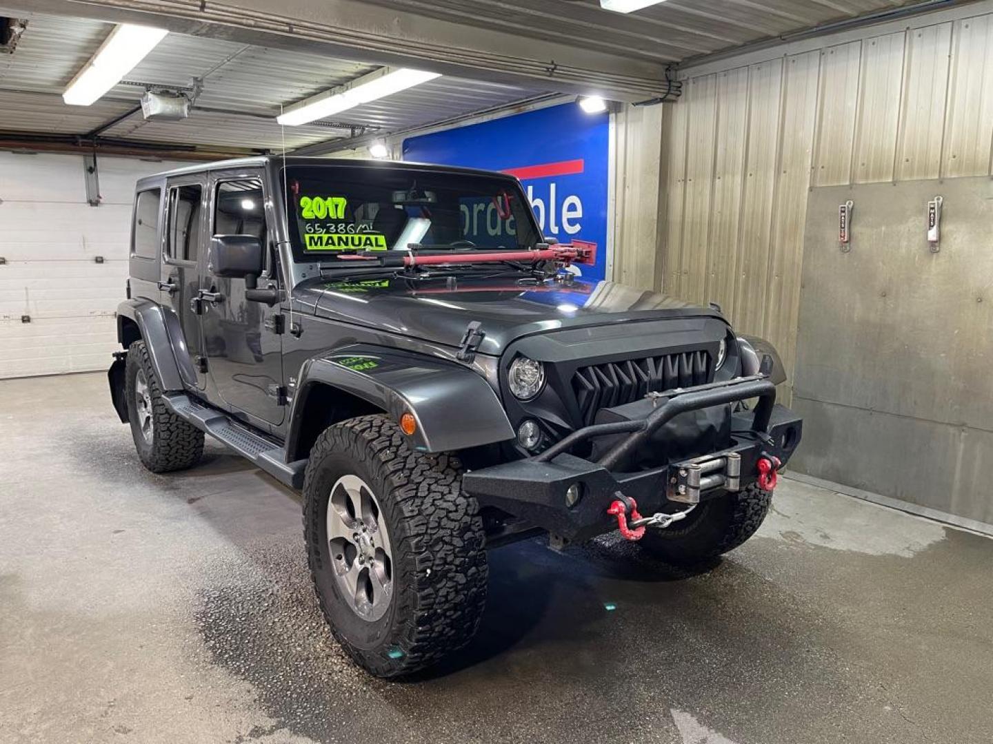 2017 GRAY JEEP WRANGLER UNLIMI SAHARA (1C4BJWEG9HL) with an 3.6L engine, 5-Speed Manual transmission, located at 2525 S. Cushman, Fairbanks, AK, 99701, (907) 452-5707, 64.824036, -147.712311 - Photo#0