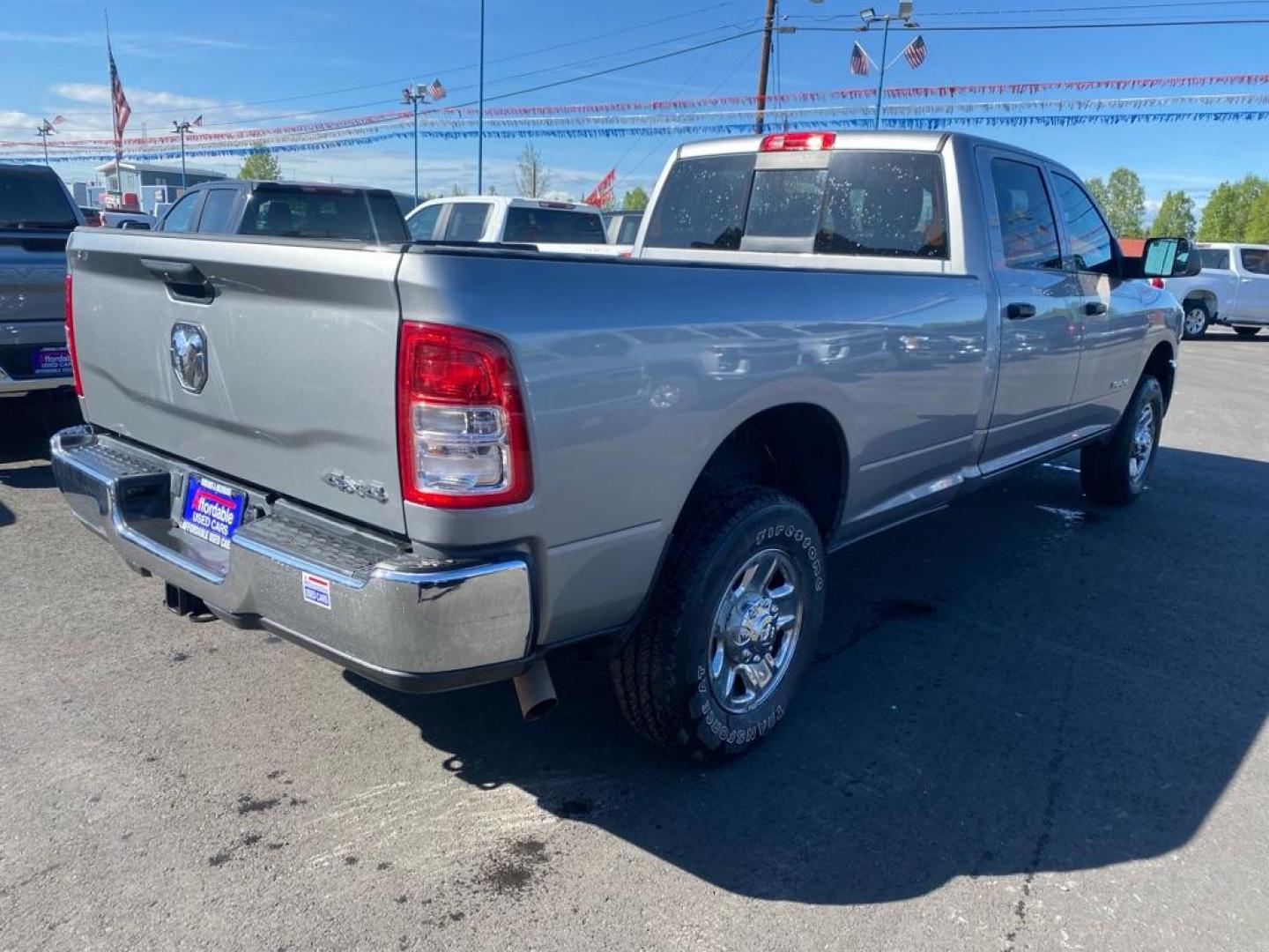 2021 SILVER RAM 2500 TRADESMAN (3C6UR5HJ7MG) with an 6.4L engine, Automatic transmission, located at 2525 S. Cushman, Fairbanks, AK, 99701, (907) 452-5707, 64.824036, -147.712311 - Photo#2