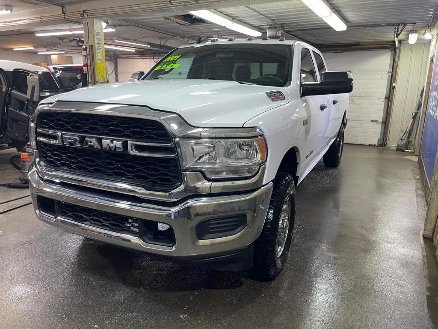 2021 WHITE RAM 2500 TRADESMAN (3C6UR5HJ2MG) with an 6.4L engine, Automatic transmission, located at 2525 S. Cushman, Fairbanks, AK, 99701, (907) 452-5707, 64.824036, -147.712311 - Photo#1