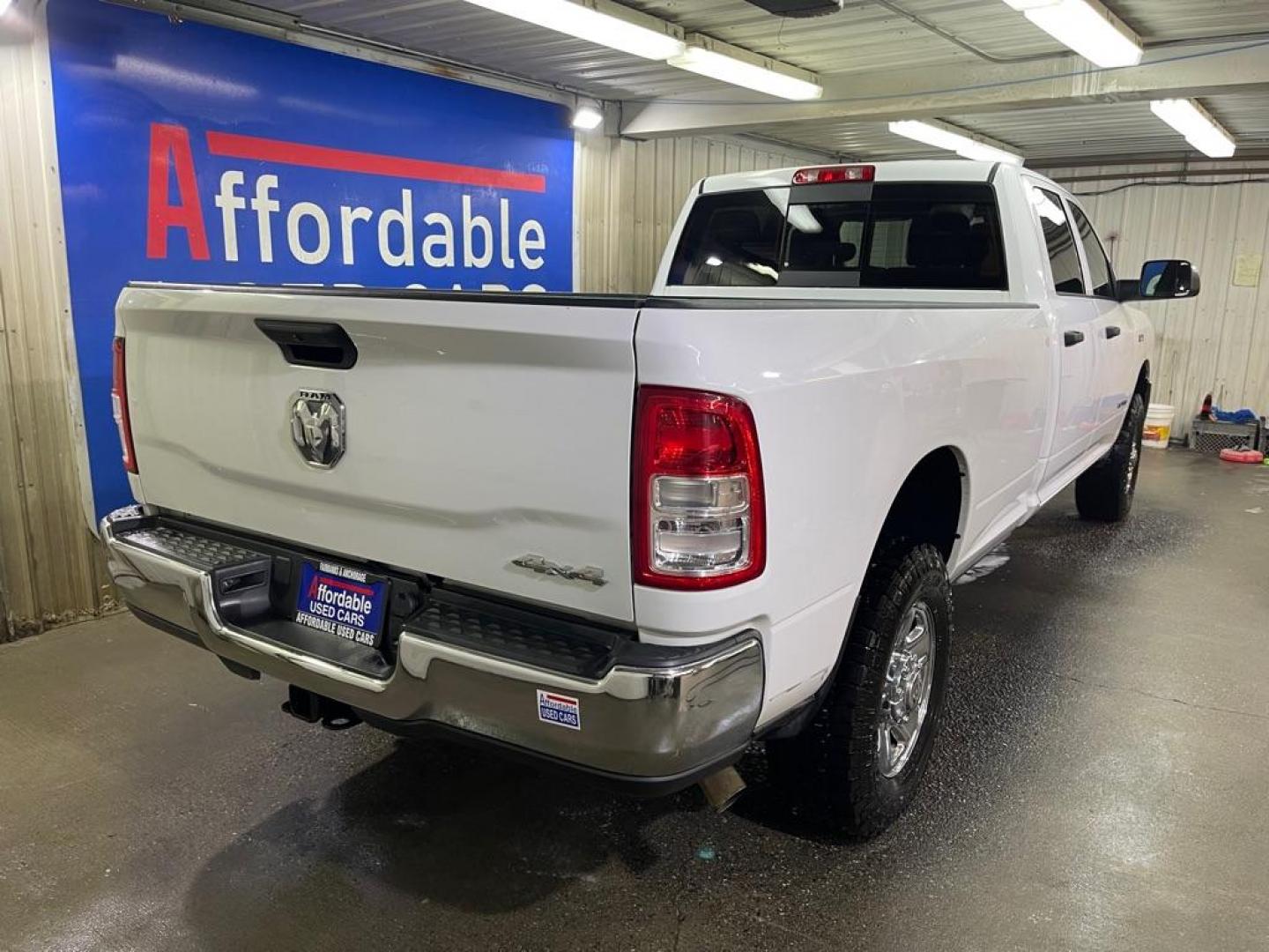 2021 WHITE RAM 2500 TRADESMAN (3C6UR5HJ2MG) with an 6.4L engine, Automatic transmission, located at 2525 S. Cushman, Fairbanks, AK, 99701, (907) 452-5707, 64.824036, -147.712311 - Photo#2