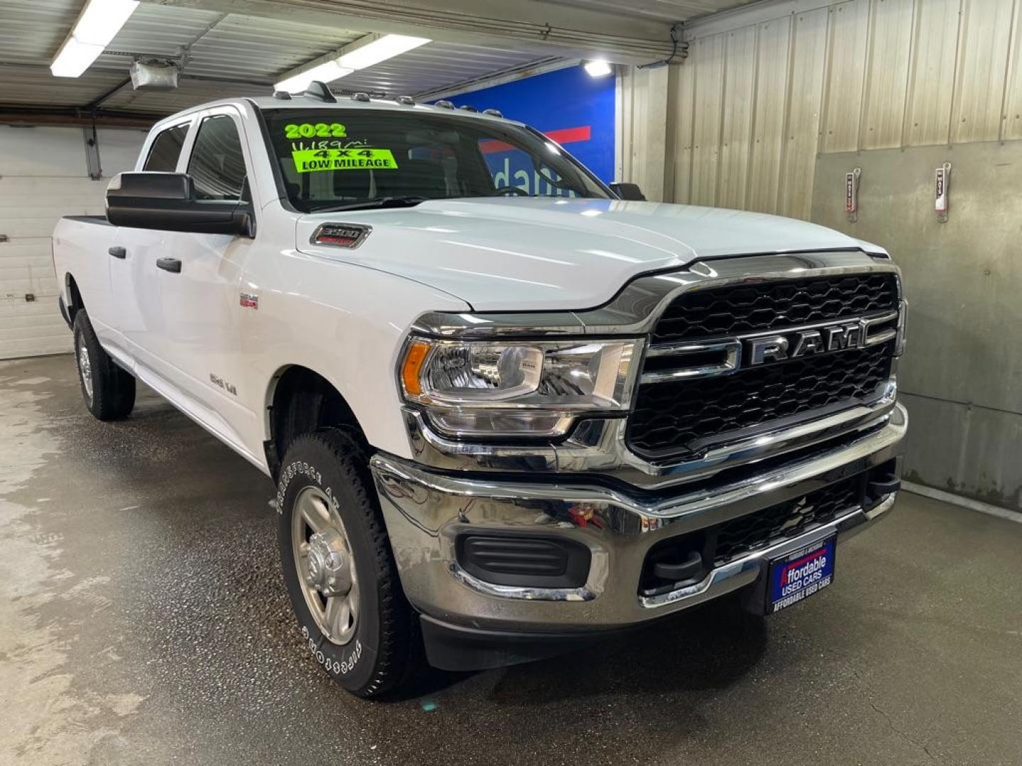 2022 WHITE RAM 3500 TRADESMAN (3C63R3GJ6NG) with an 6.4L engine, Automatic transmission, located at 2525 S. Cushman, Fairbanks, AK, 99701, (907) 452-5707, 64.824036, -147.712311 - Photo#0