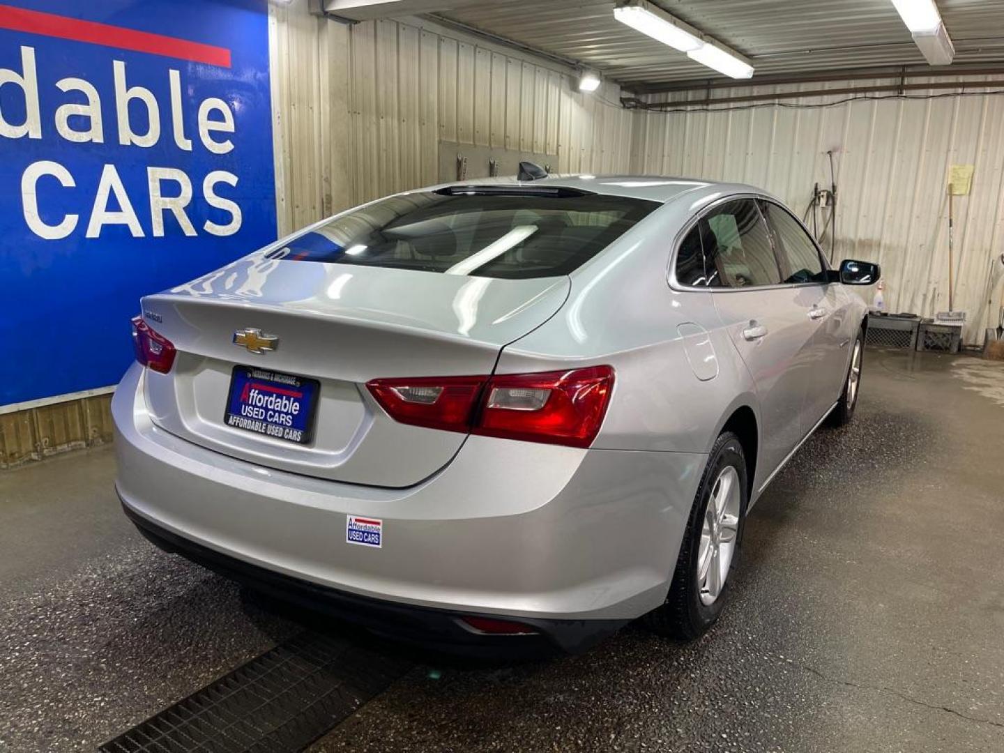 2022 SILVER CHEVROLET MALIBU LS (1G1ZB5ST3NF) with an 1.5L engine, Continuously Variable transmission, located at 2525 S. Cushman, Fairbanks, AK, 99701, (907) 452-5707, 64.824036, -147.712311 - Photo#2