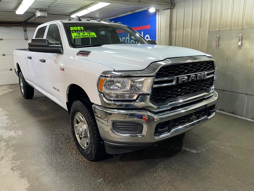 photo of 2021 RAM 3500 4DR