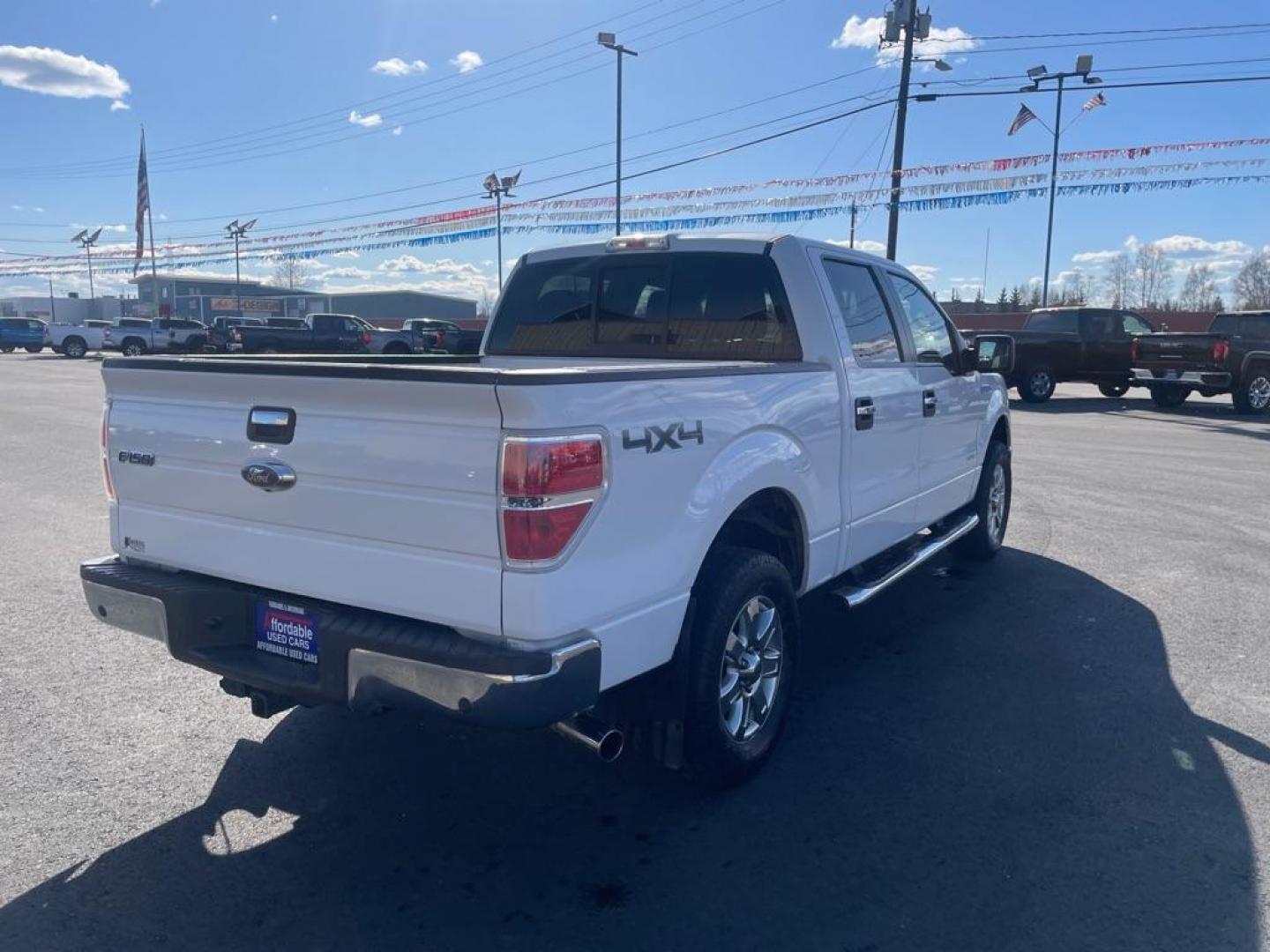 2014 WHITE FORD F150 SUPERCREW (1FTFW1ET2EF) with an 3.5L engine, Automatic transmission, located at 2525 S. Cushman, Fairbanks, AK, 99701, (907) 452-5707, 64.824036, -147.712311 - Photo#3