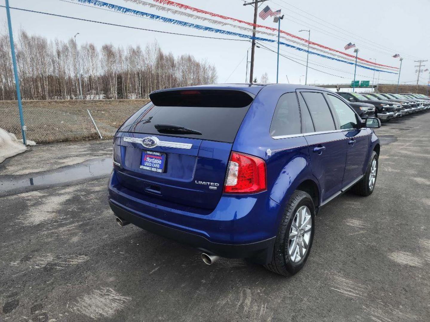 2013 BLUE FORD EDGE LIMITED (2FMDK4KC2DB) with an 3.5L engine, Automatic transmission, located at 2525 S. Cushman, Fairbanks, AK, 99701, (907) 452-5707, 64.824036, -147.712311 - Photo#4