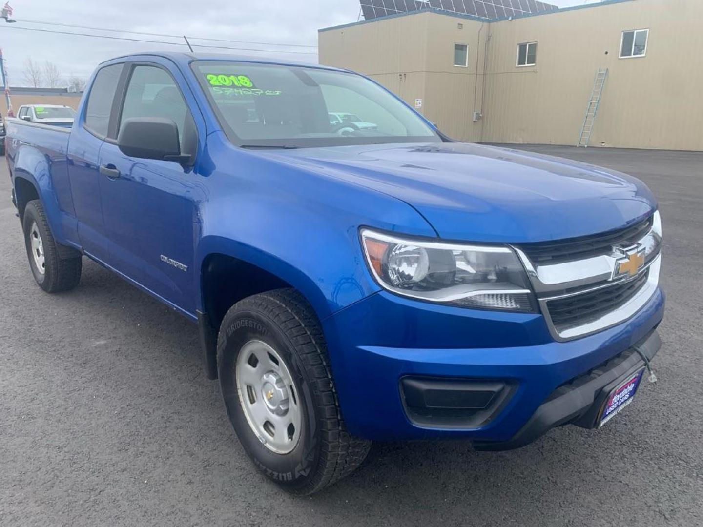 2018 BLUE CHEVROLET COLORADO (1GCHTBEA6J1) with an 2.5L engine, Automatic transmission, located at 2525 S. Cushman, Fairbanks, AK, 99701, (907) 452-5707, 64.824036, -147.712311 - Photo#0