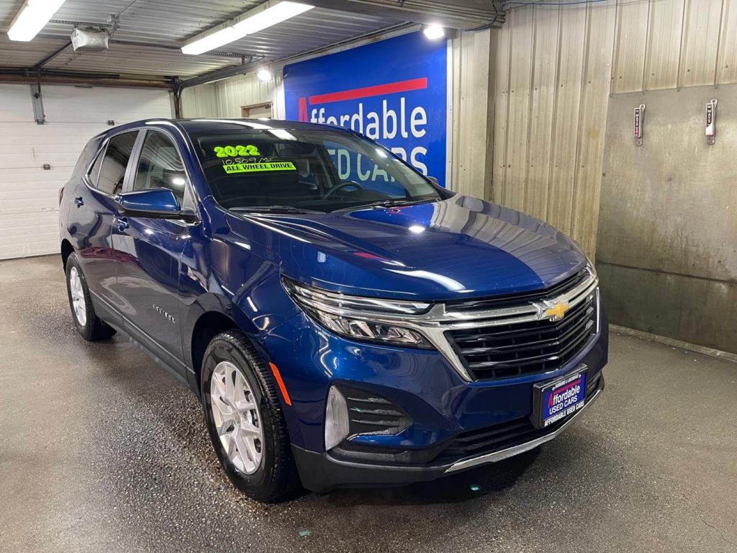 2022 BLUE CHEVROLET EQUINOX LT (3GNAXUEV9NL) with an 1.5L engine, Automatic transmission, located at 2525 S. Cushman, Fairbanks, AK, 99701, (907) 452-5707, 64.824036, -147.712311 - Photo#0