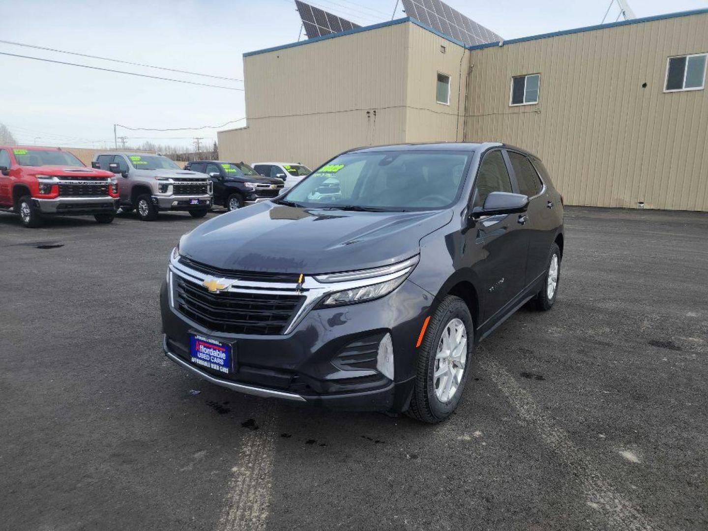 2022 GRAY CHEVROLET EQUINOX LT (2GNAXUEV4N6) with an 1.5L engine, Automatic transmission, located at 2525 S. Cushman, Fairbanks, AK, 99701, (907) 452-5707, 64.824036, -147.712311 - Photo#1