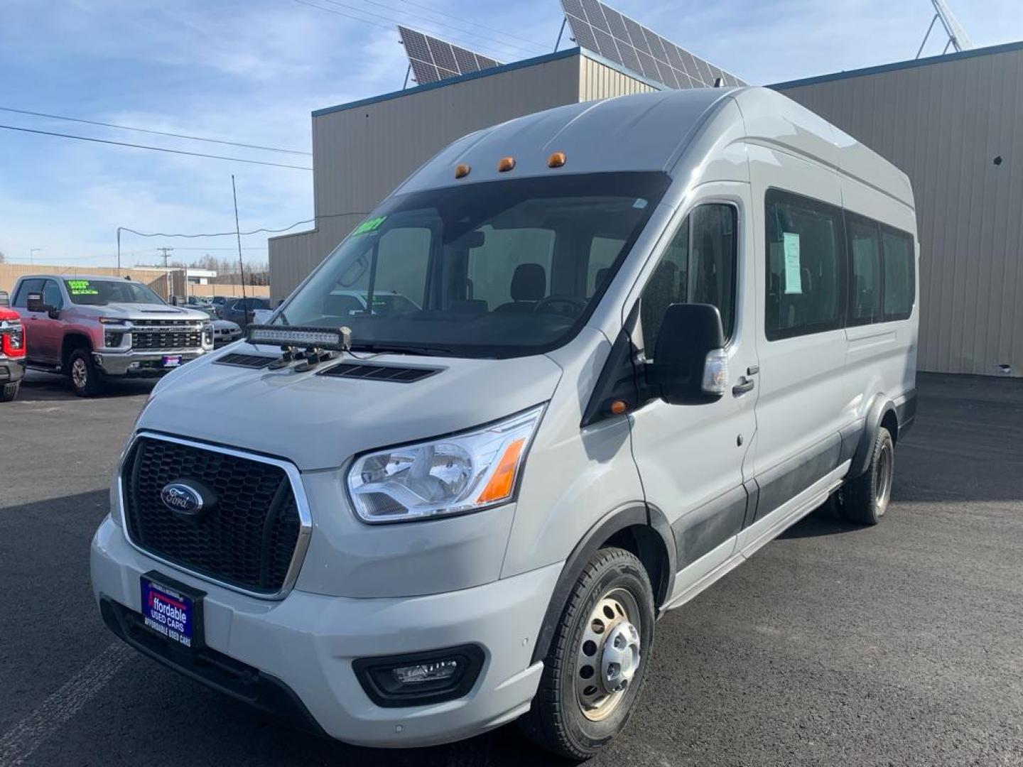 2021 SILVER FORD TRANSIT/ 15 PAS T-350 HD (1FBVU5XG8MK) with an 3.5L engine, Automatic transmission, located at 2525 S. Cushman, Fairbanks, AK, 99701, (907) 452-5707, 64.824036, -147.712311 - Photo#1